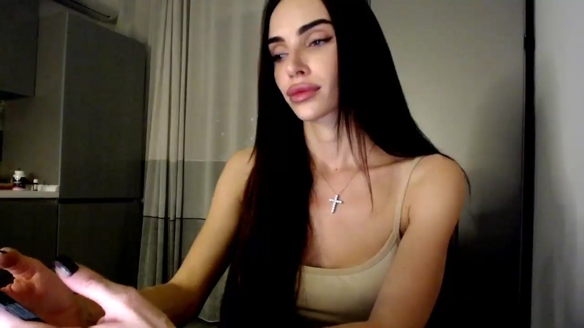 Gallery image thumbnail from Bunny_jr's myfreecams stream on, 10/31/2024, 21:14 image 20 of 20