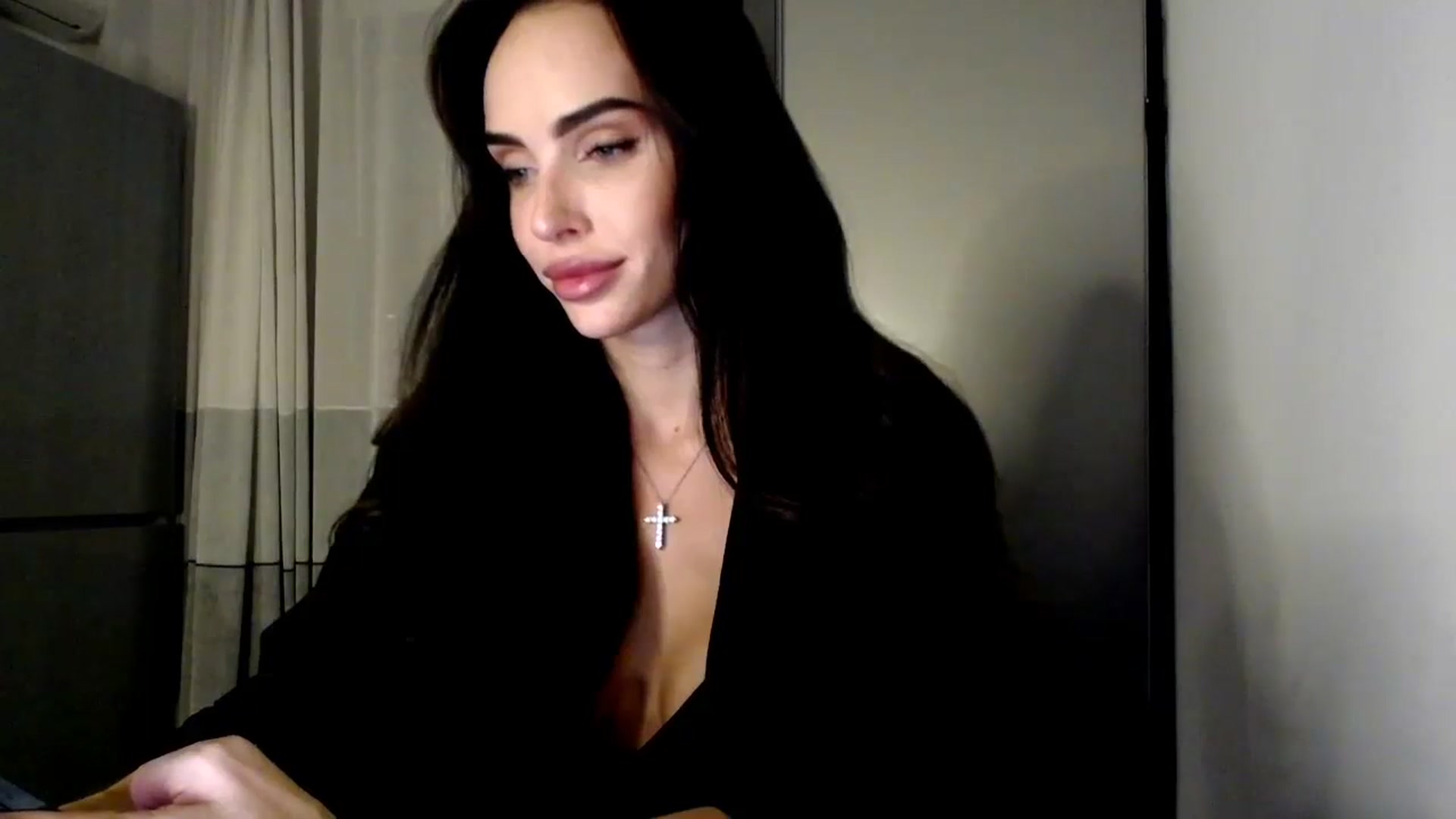 Gallery image thumbnail from Bunny_jr's myfreecams stream on, 11/04/2024, 21:11 image 20 of 20