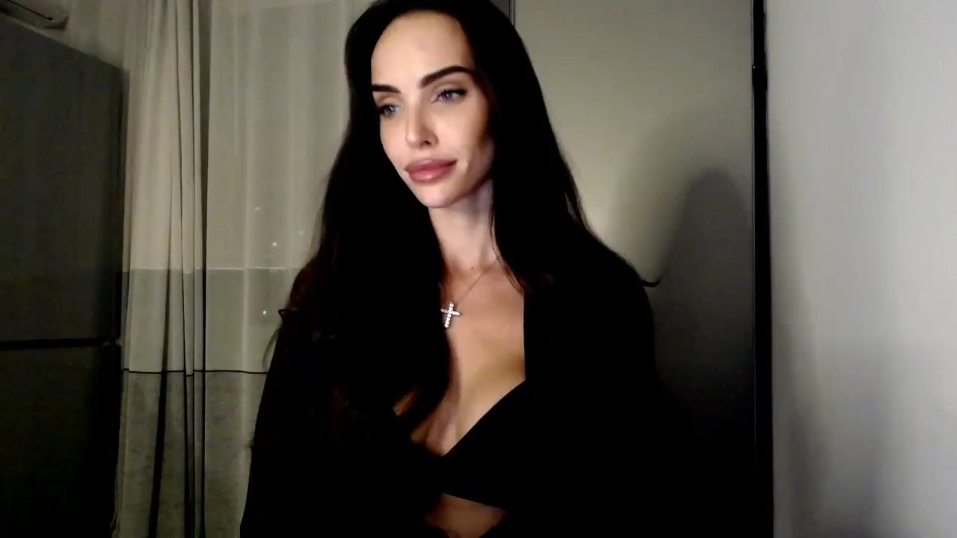 Gallery image thumbnail from Bunny_jr's myfreecams stream on, 11/04/2024, 21:11 image 1 of 20