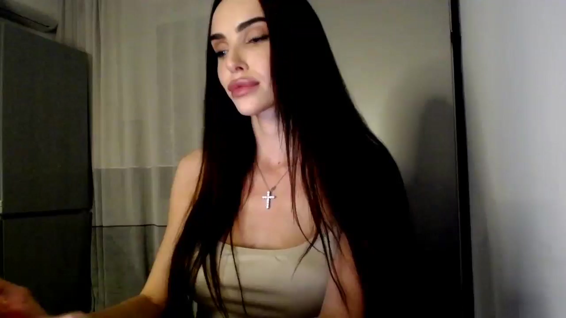 Gallery image thumbnail from Bunny_jr's myfreecams stream on, 12/02/2024, 21:41 image 1 of 20