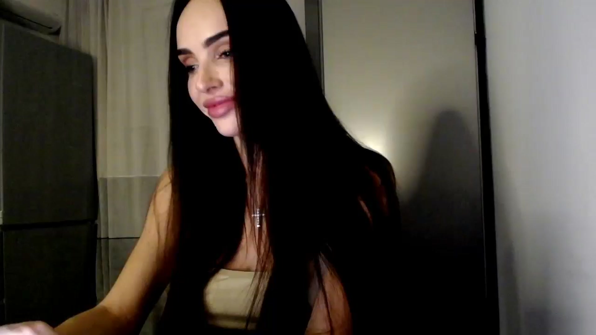 Gallery image thumbnail from Bunny_jr's myfreecams stream on, 12/02/2024, 21:41 image 10 of 20