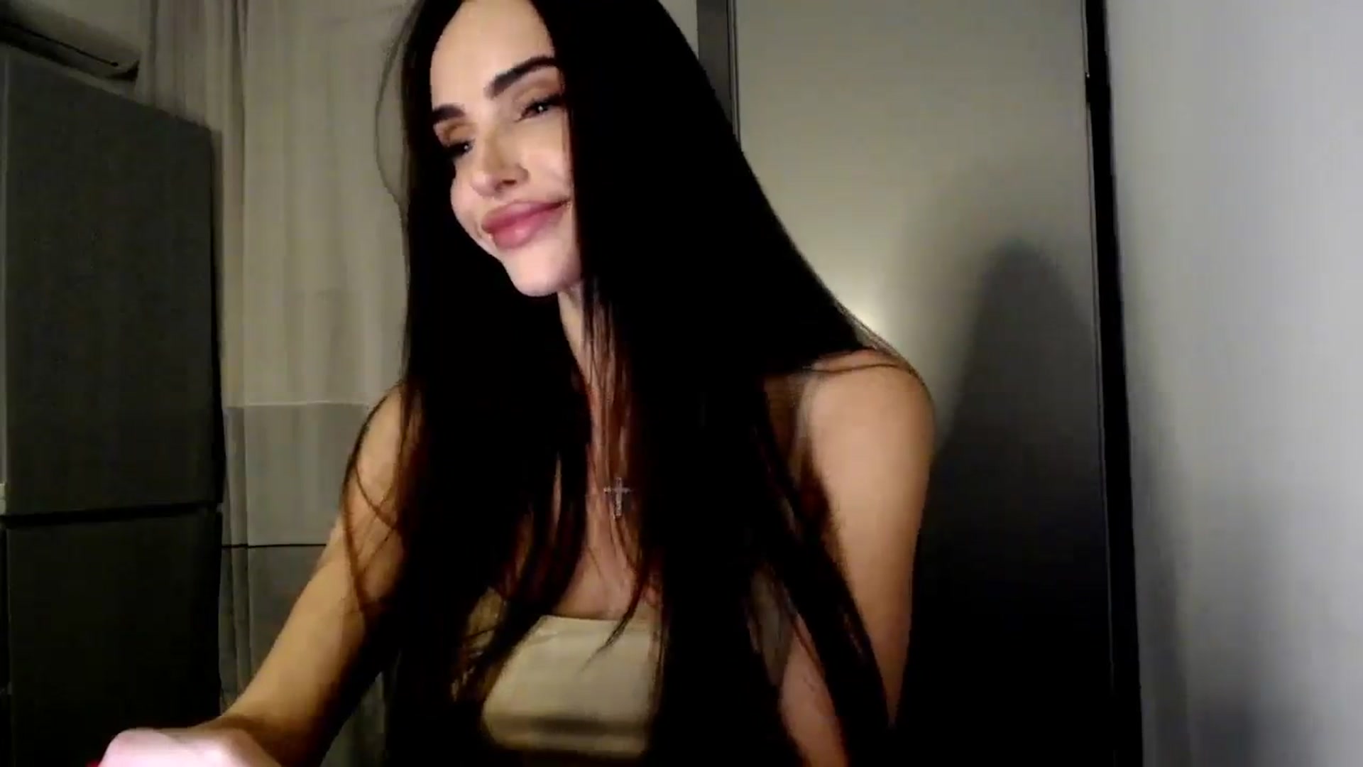 Gallery image thumbnail from Bunny_jr's myfreecams stream on, 12/02/2024, 21:41 image 15 of 20