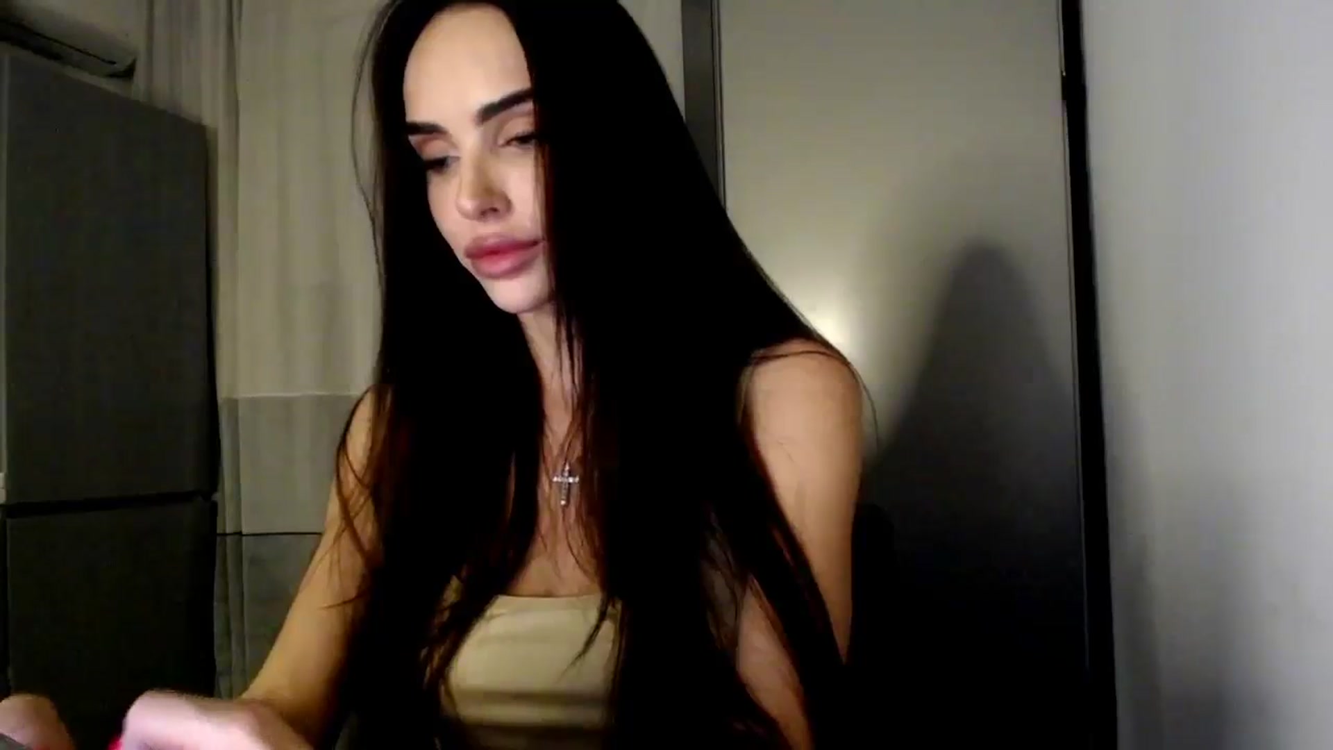 Gallery image thumbnail from Bunny_jr's myfreecams stream on, 12/02/2024, 21:41 image 13 of 20