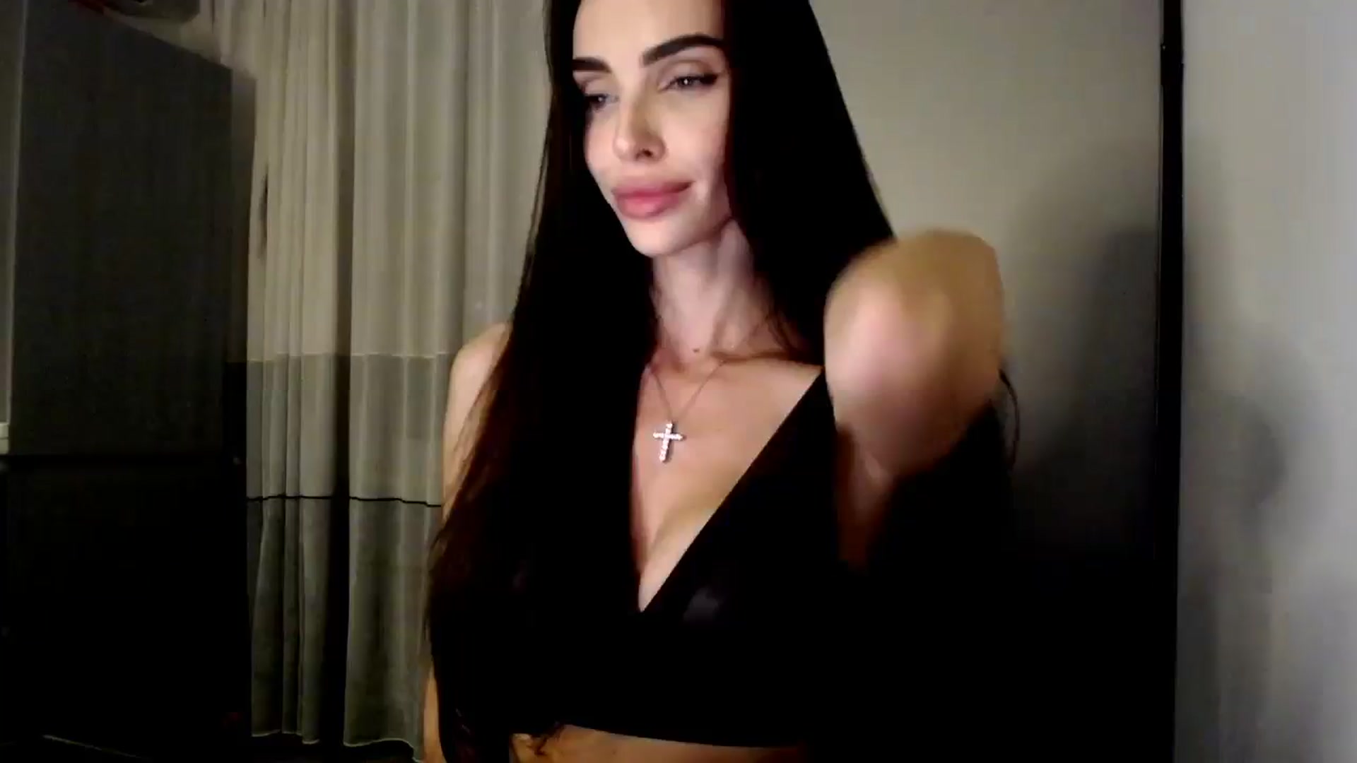 Gallery image thumbnail from Bunny_jr's myfreecams stream on, 05/06/2025, 22:48 image 1 of 20