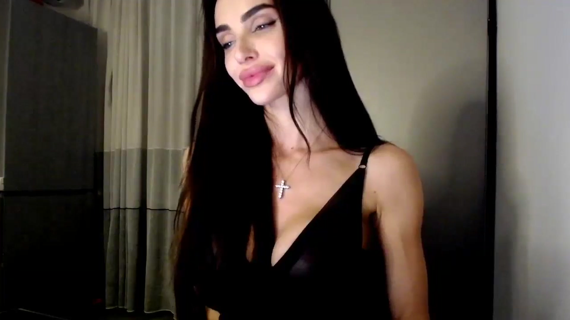 Gallery image thumbnail from Bunny_jr's myfreecams stream on, 05/06/2025, 22:48 image 19 of 20