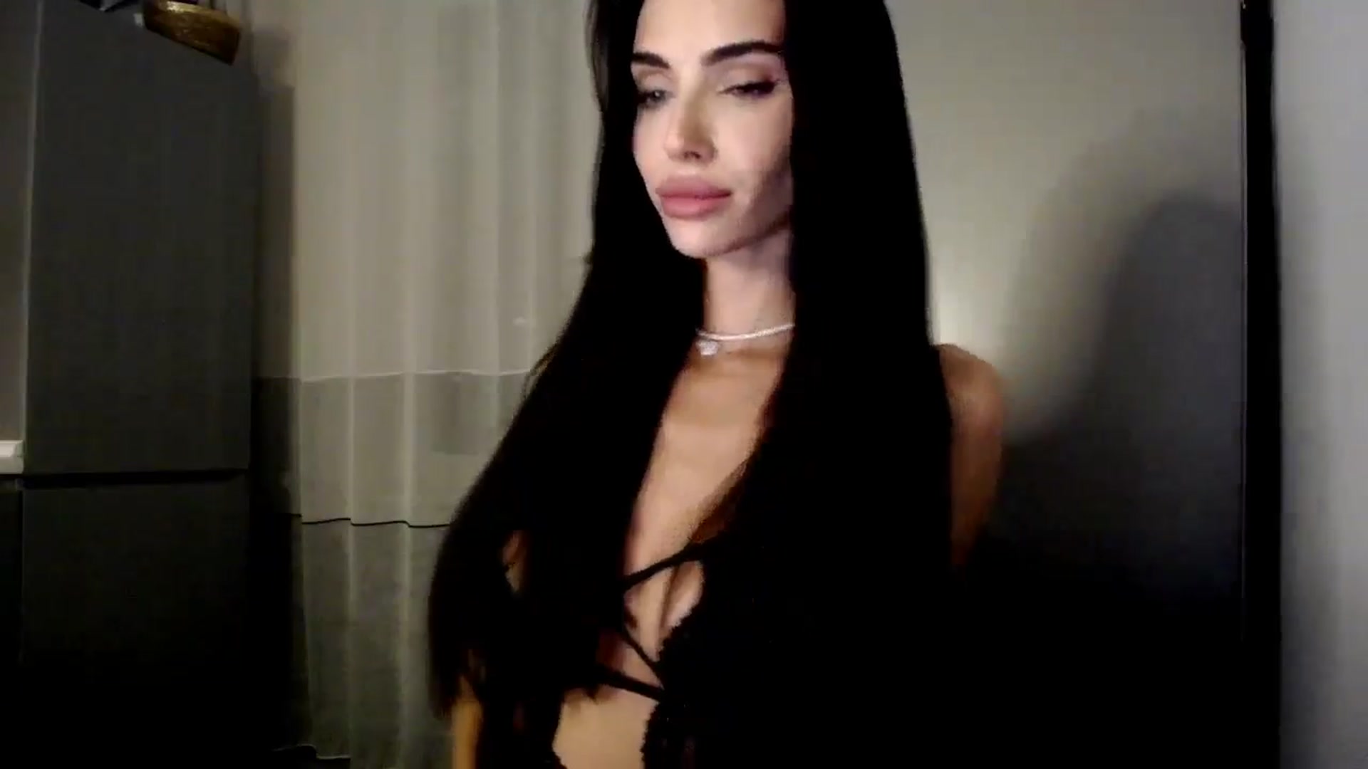 Gallery image thumbnail from Bunny_jr's myfreecams stream on, 07/27/2025, 21:23 image 10 of 20