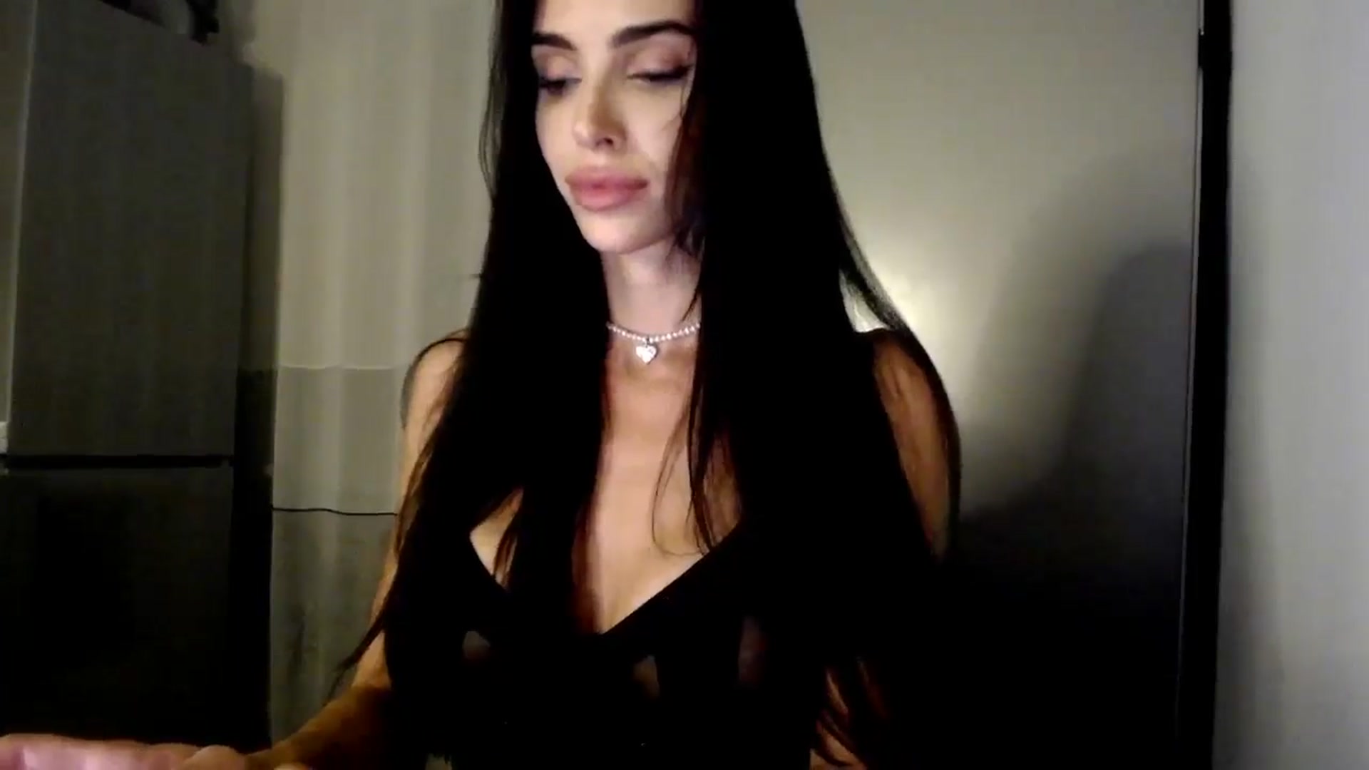 Gallery image thumbnail from Bunny_jr's myfreecams stream on, 07/31/2025, 20:52 image 7 of 20