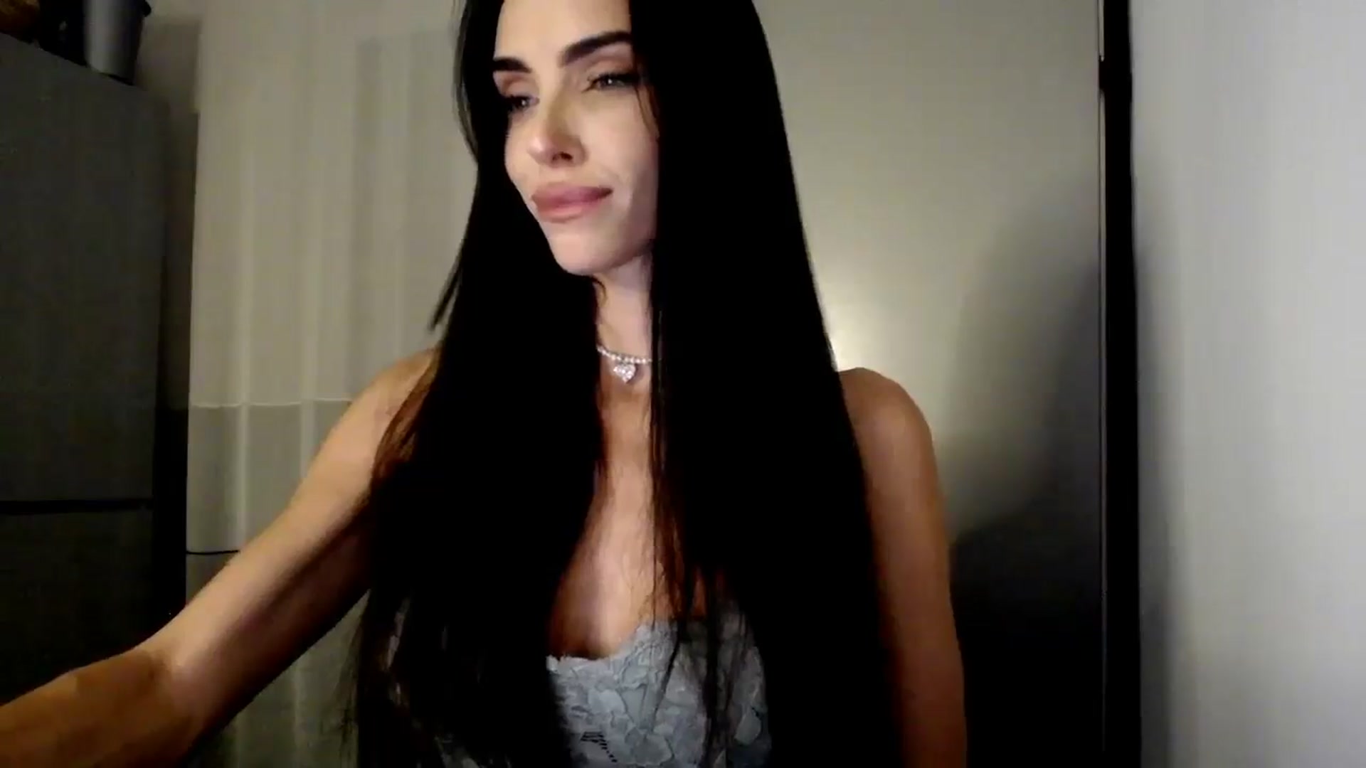Gallery image thumbnail from Bunny_jr's myfreecams stream on, 08/11/2025, 20:38 image 6 of 20