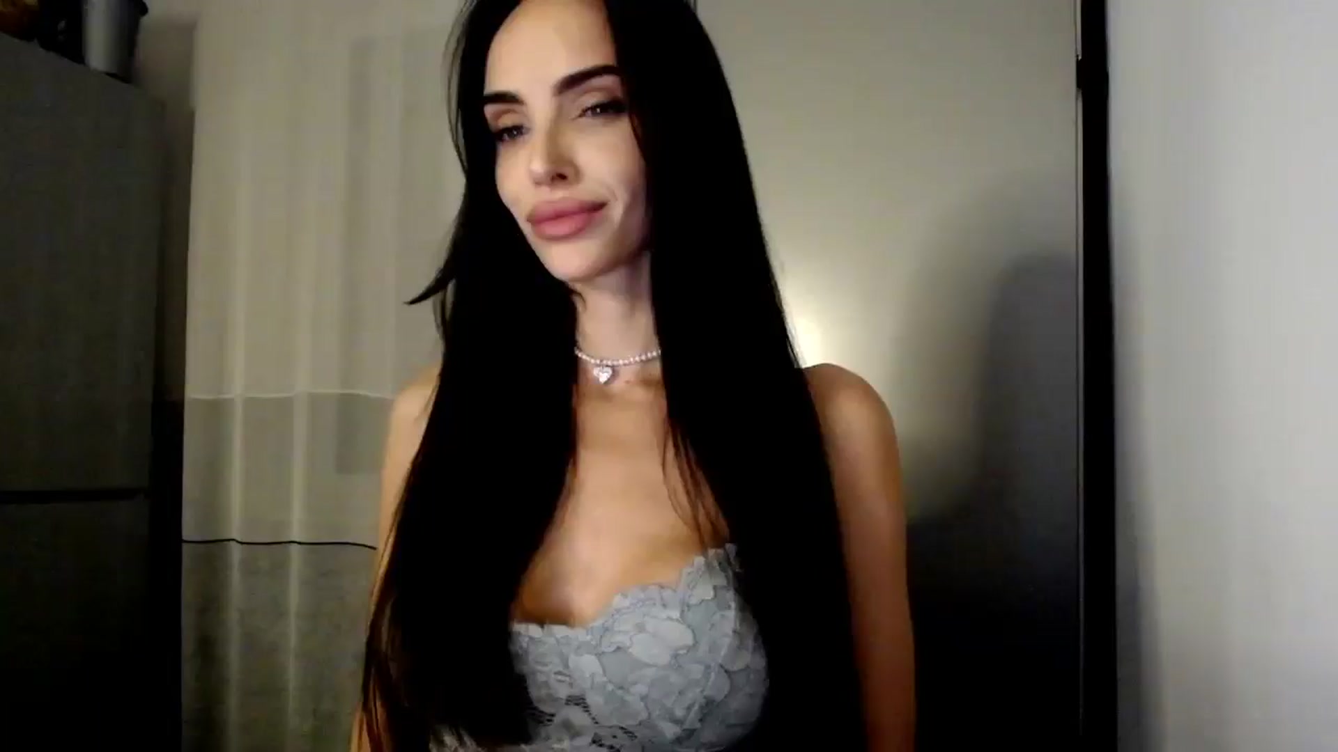 Gallery image thumbnail from Bunny_jr's myfreecams stream on, 08/11/2025, 20:38 image 1 of 20