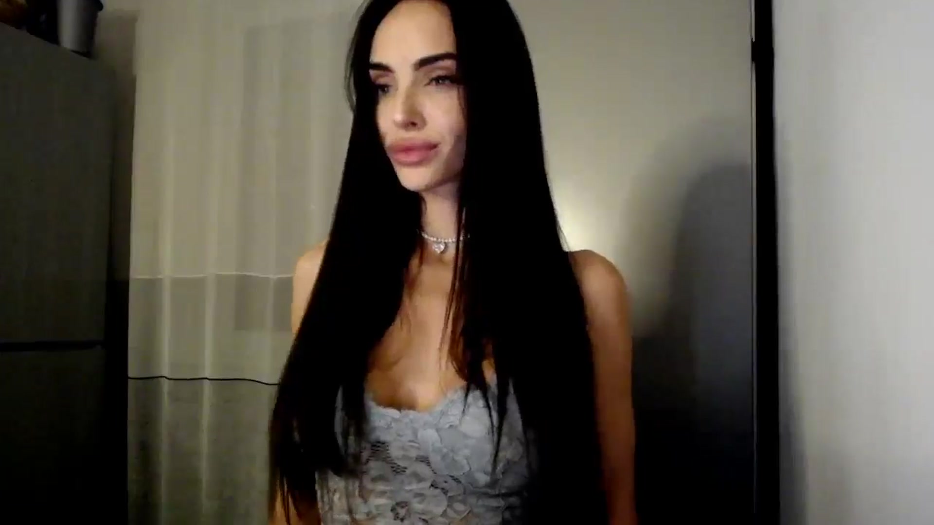 Gallery image thumbnail from Bunny_jr's myfreecams stream on, 08/11/2025, 20:38 image 9 of 20