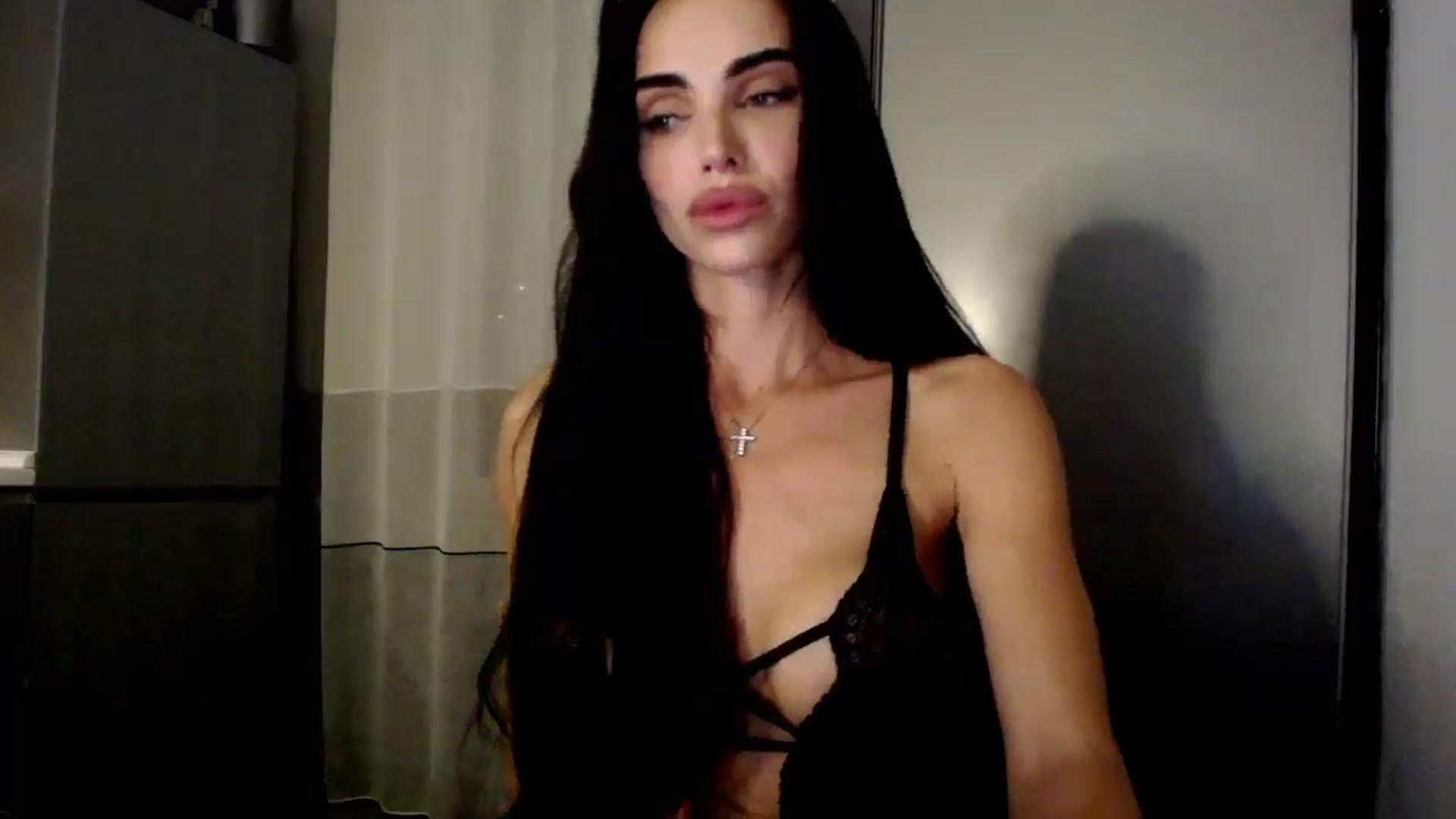 Gallery image thumbnail from Bunny_jr's myfreecams stream on, 09/11/2025, 19:21 image 14 of 20