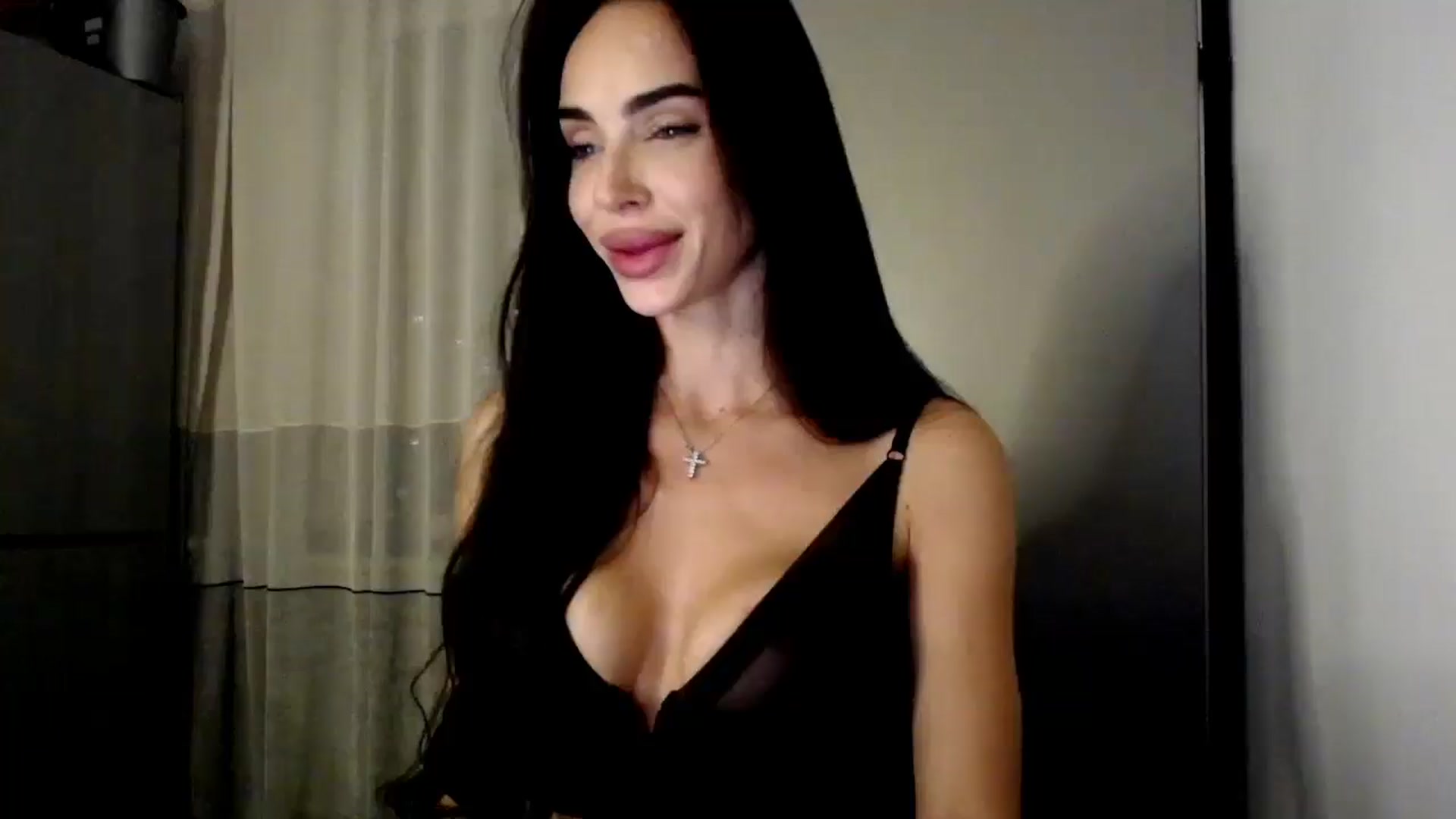 Gallery image thumbnail from Bunny_jr's myfreecams stream on, 09/14/2025, 20:12 image 1 of 20