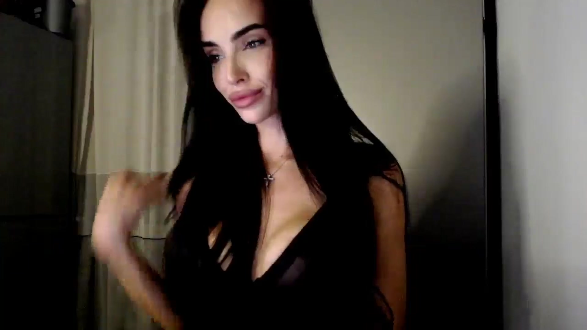 Gallery image thumbnail from Bunny_jr's myfreecams stream on, 09/14/2025, 20:12 image 19 of 20