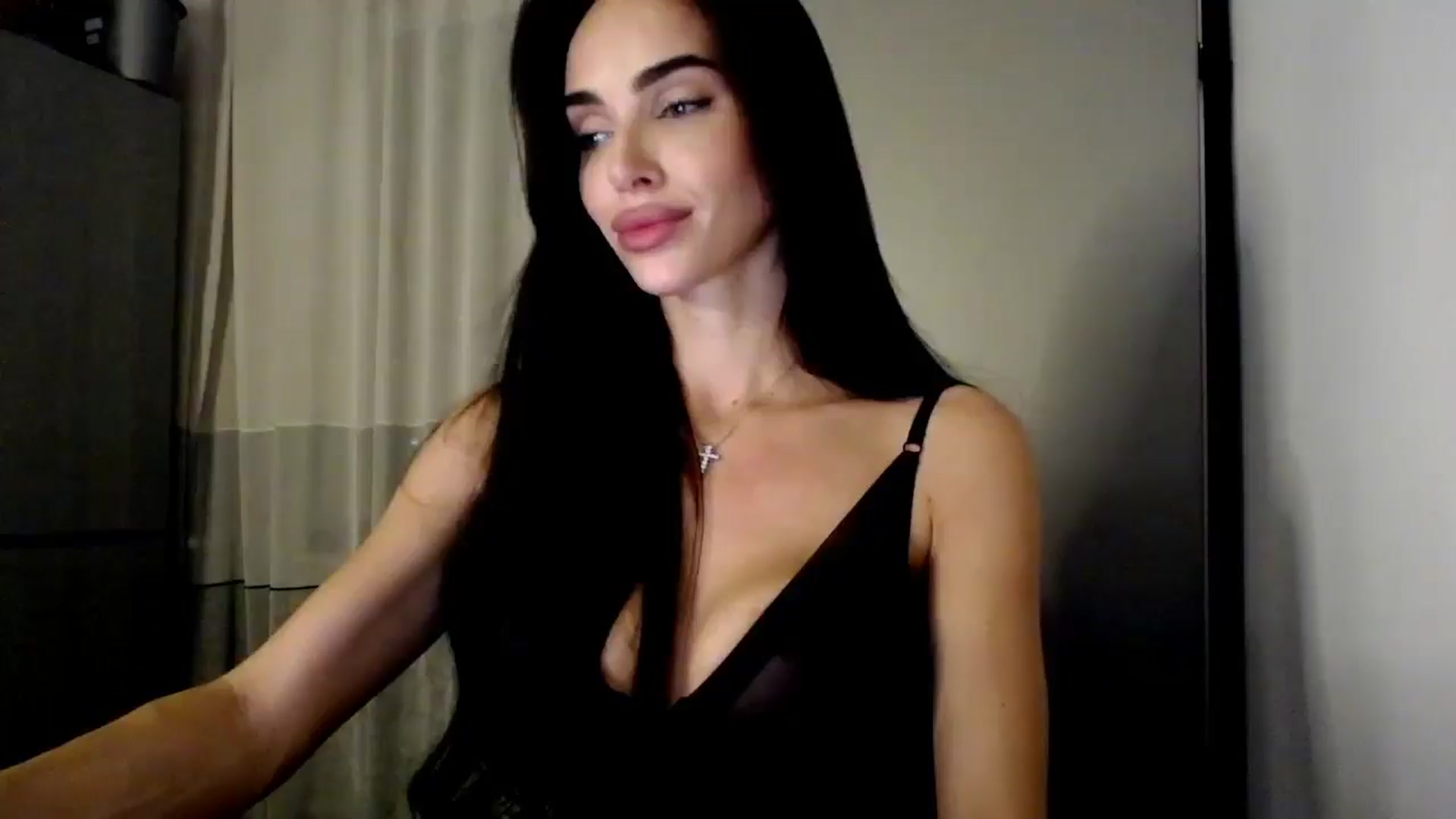 Gallery image thumbnail from Bunny_jr's myfreecams stream on, 09/14/2025, 20:12 image 13 of 20