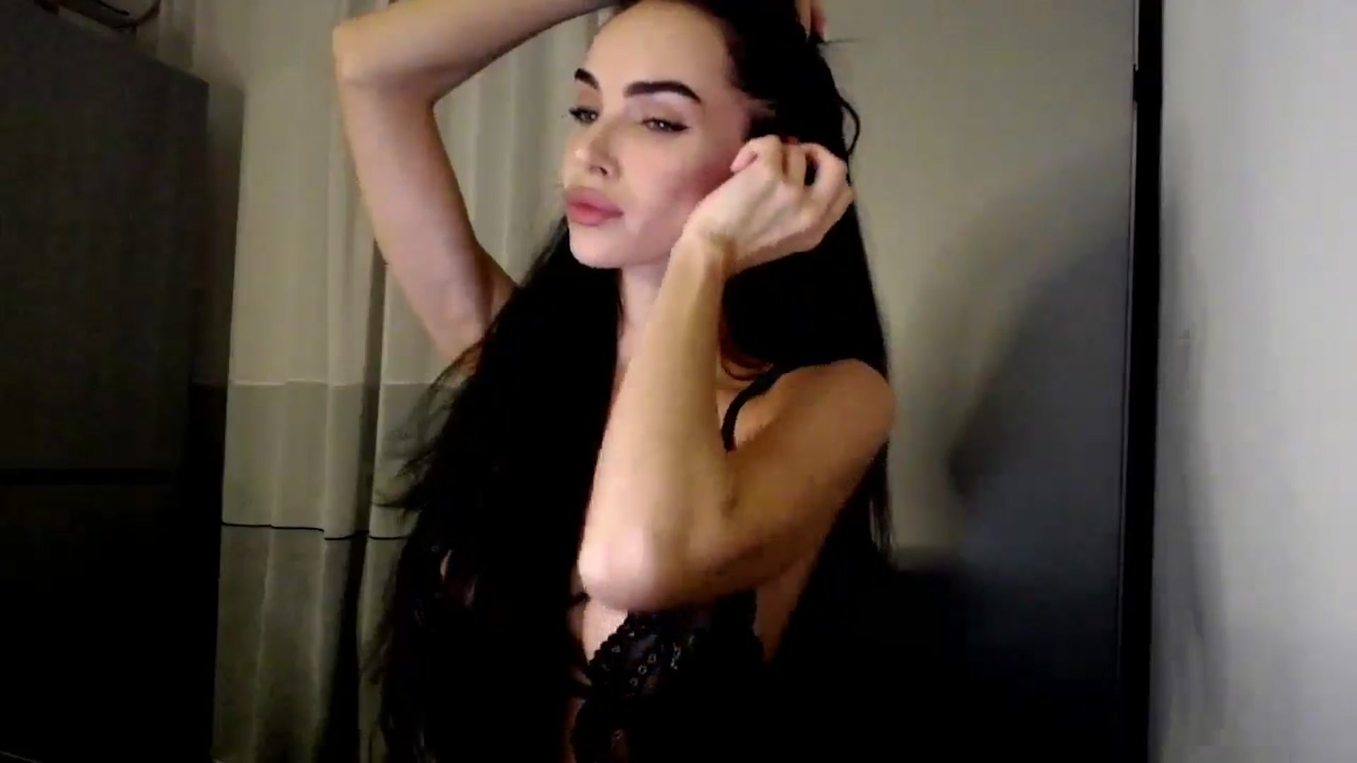 Gallery image thumbnail from Bunny_jr's myfreecams stream on, 10/22/2025, 20:19 image 4 of 20