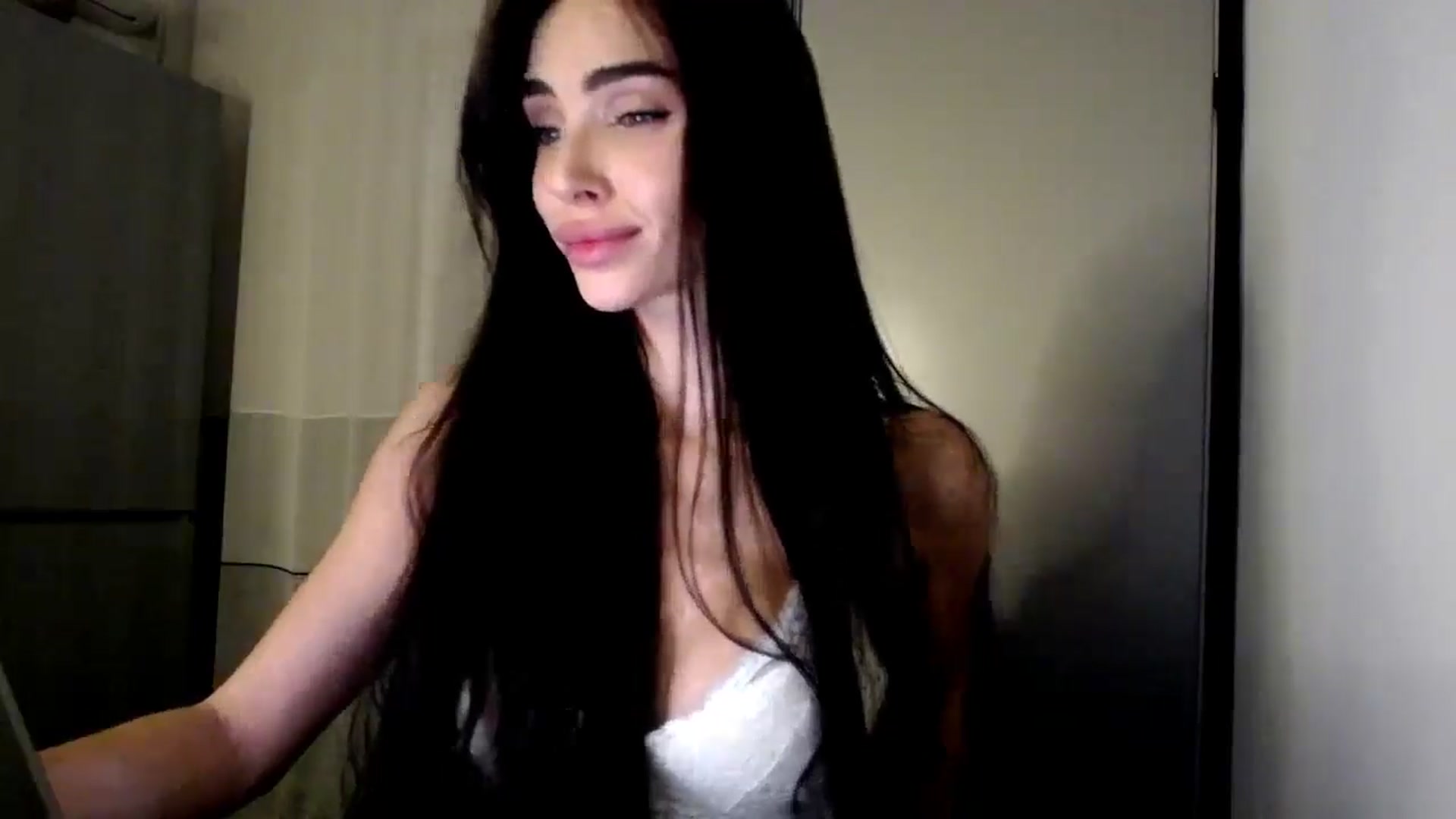 Gallery image thumbnail from Bunny_jr's myfreecams stream on, 10/23/2025, 21:15 image 5 of 20