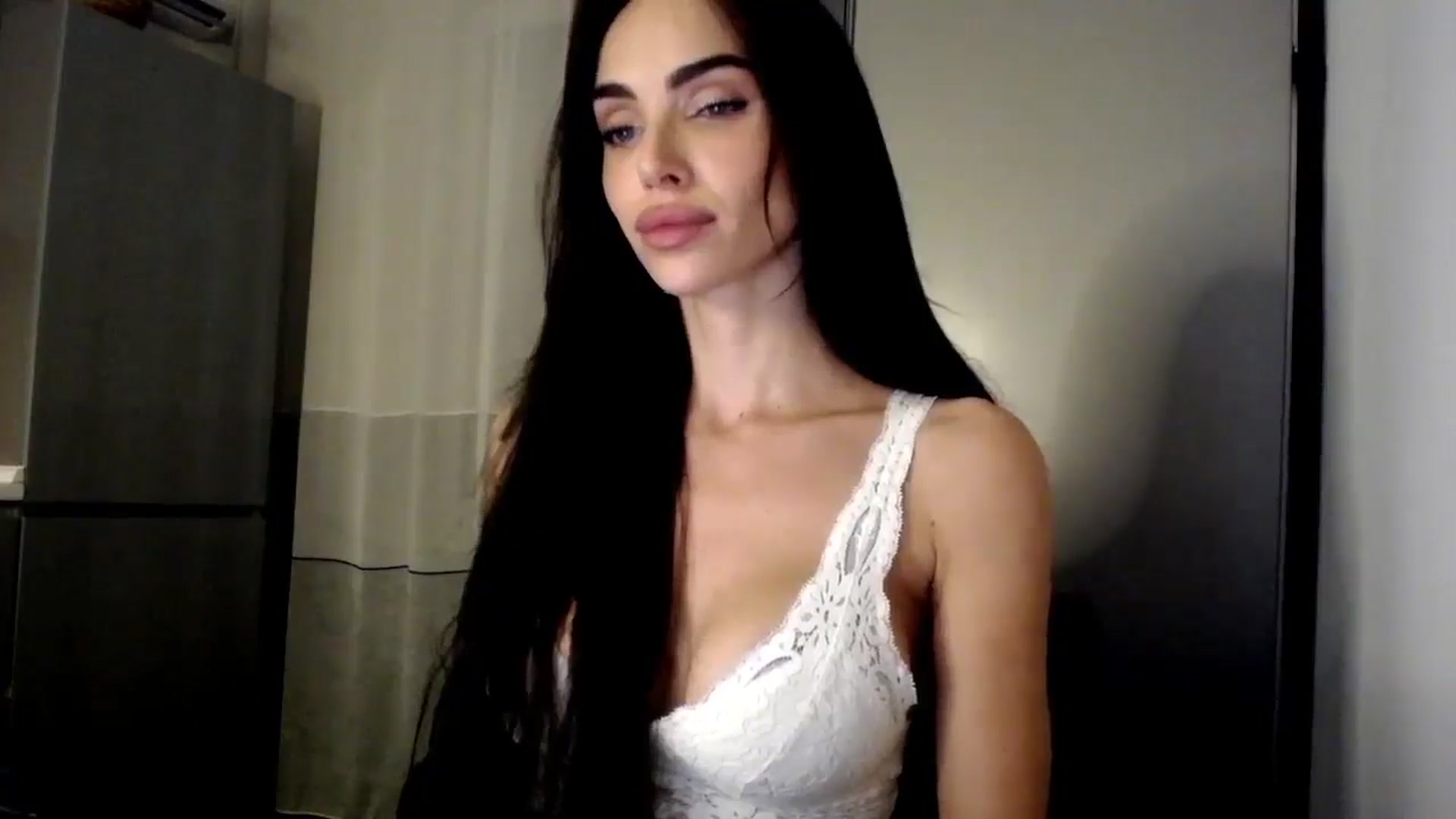 Gallery image thumbnail from Bunny_jr's myfreecams stream on, 10/23/2025, 21:55 image 2 of 20