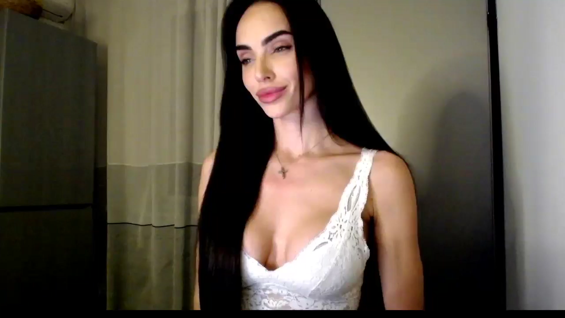 Gallery image thumbnail from Bunny_jr's myfreecams stream on, 11/10/2025, 21:52 image 18 of 20