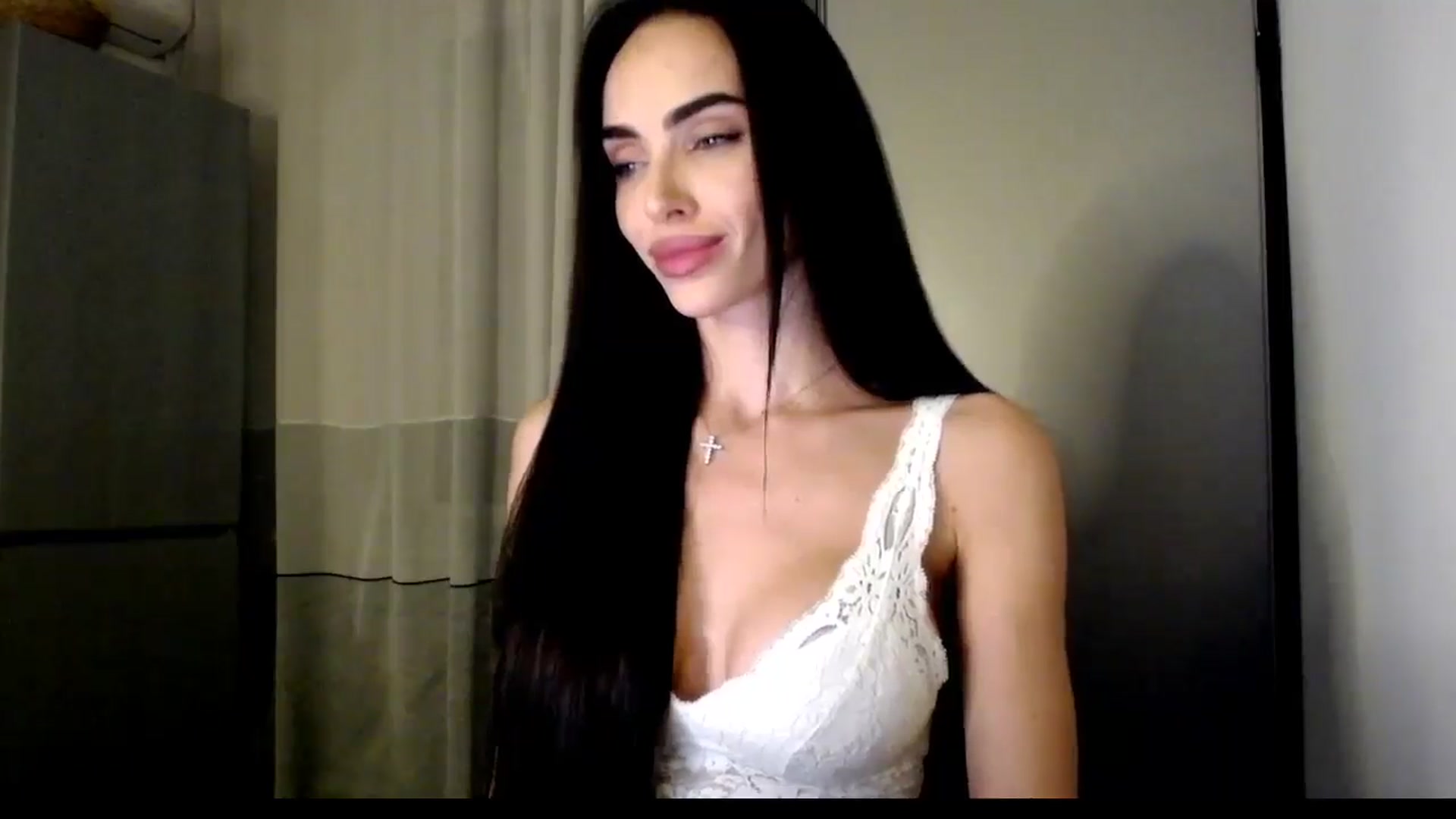 Gallery image thumbnail from Bunny_jr's myfreecams stream on, 11/10/2025, 21:52 image 8 of 20