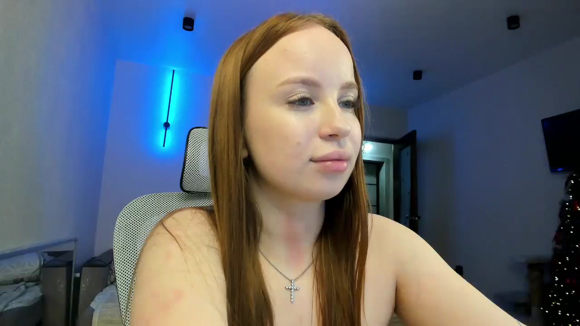 Gallery image thumbnail from Bunny_luvv_'s myfreecams stream on, 12/24/2025, 17:30 image 6 of 20