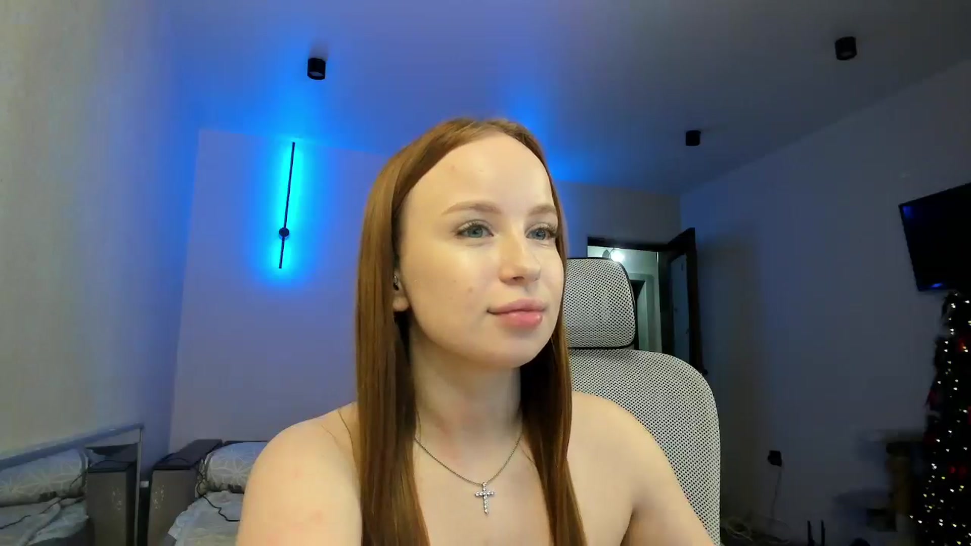 Gallery image thumbnail from Bunny_luvv_'s myfreecams stream on, 12/24/2025, 17:30 image 18 of 20