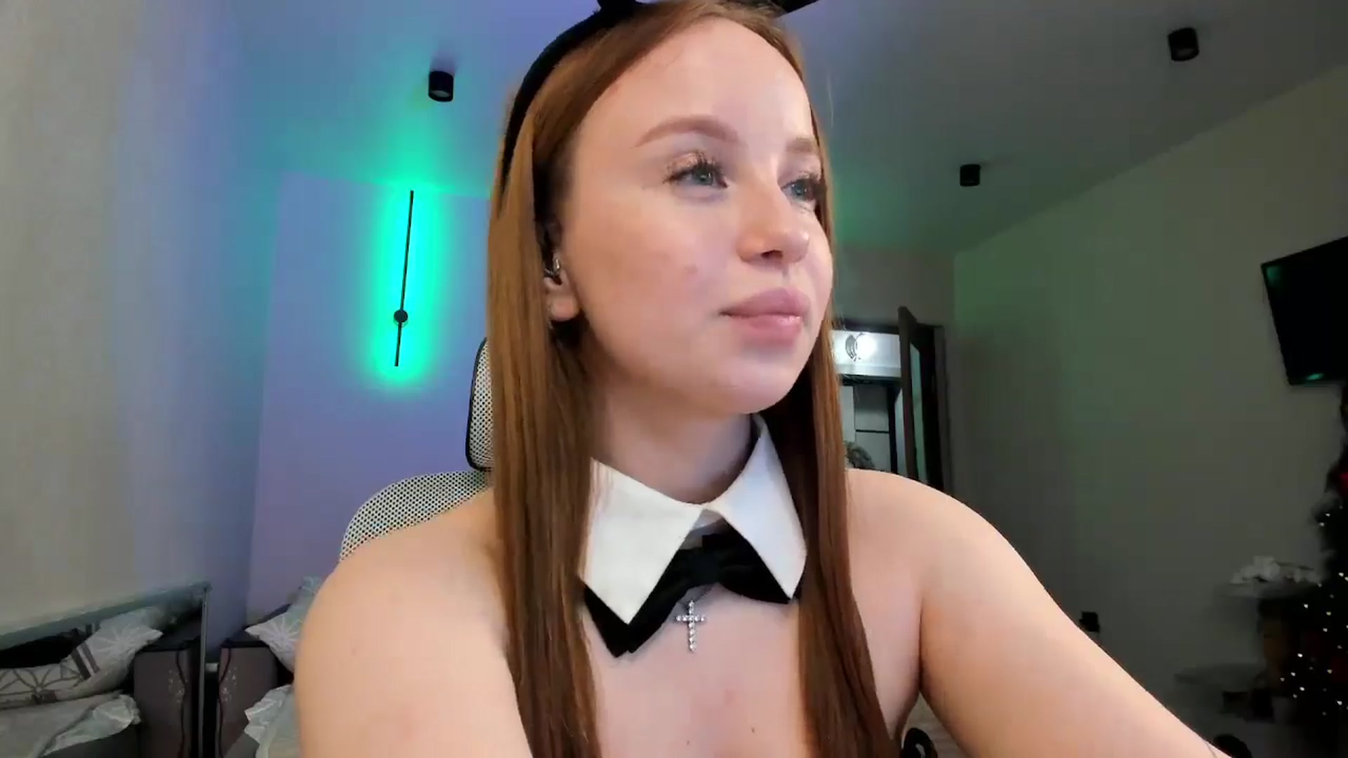 Gallery image thumbnail from Bunny_luvv_'s myfreecams stream on, 12/26/2025, 17:18 image 13 of 20