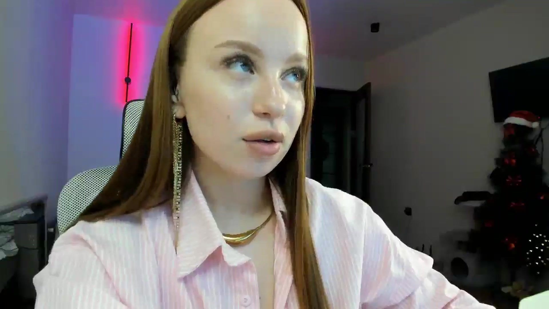 Gallery image thumbnail from Bunny_luvv_'s myfreecams stream on, 12/30/2025, 14:43 image 10 of 20
