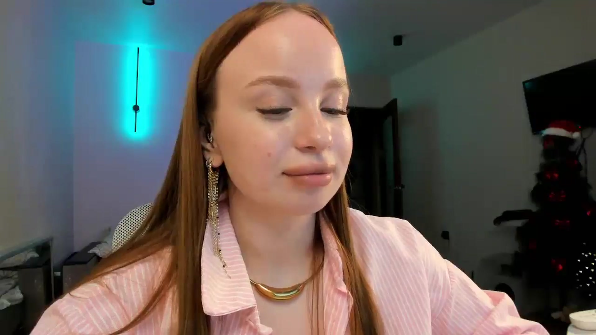 Gallery image thumbnail from Bunny_luvv_'s myfreecams stream on, 12/30/2025, 17:12 image 19 of 20