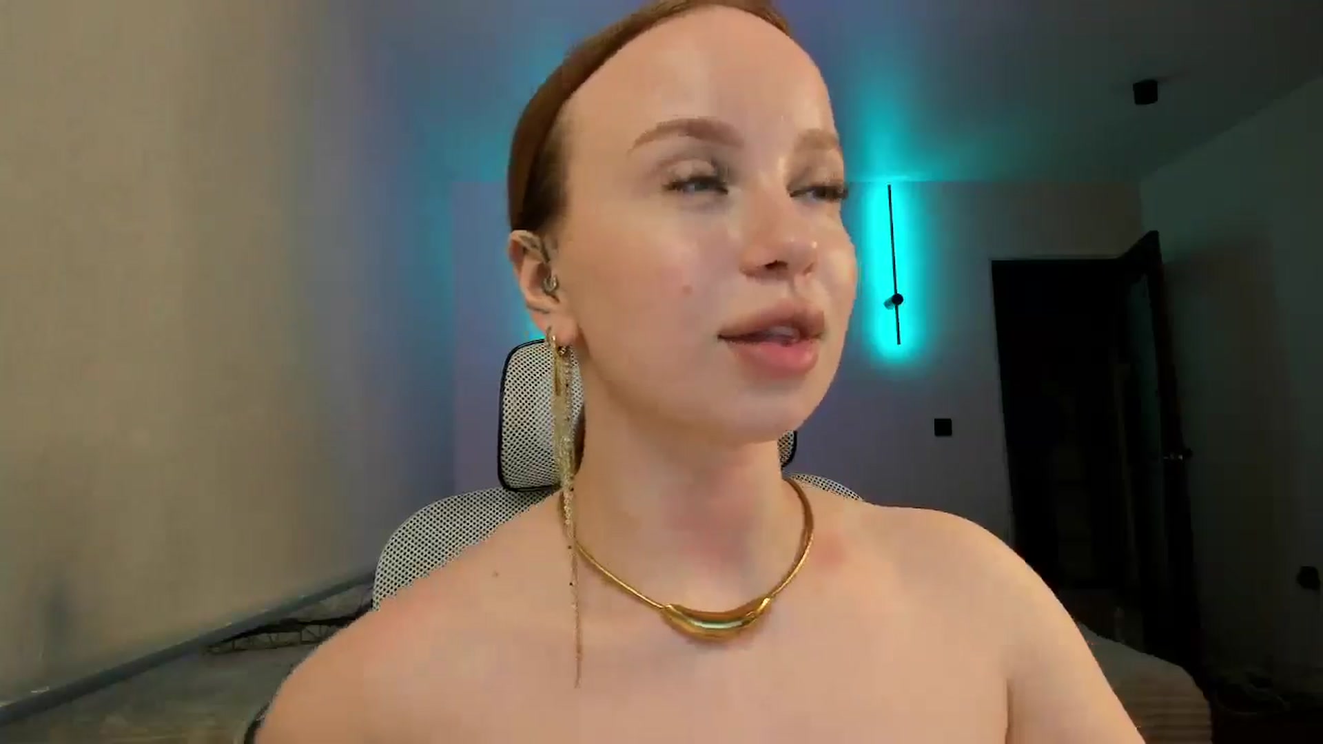 Gallery image thumbnail from Bunny_luvv_'s myfreecams stream on, 12/30/2025, 18:11 image 12 of 20