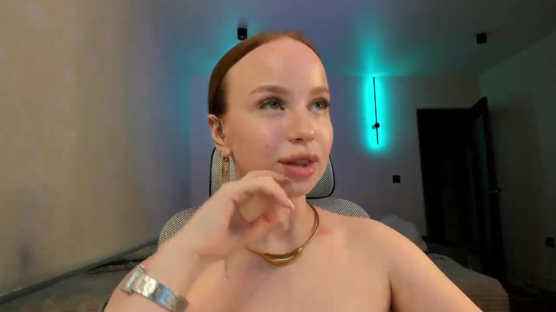 Gallery image thumbnail from Bunny_luvv_'s myfreecams stream on, 12/30/2025, 18:11 image 11 of 20