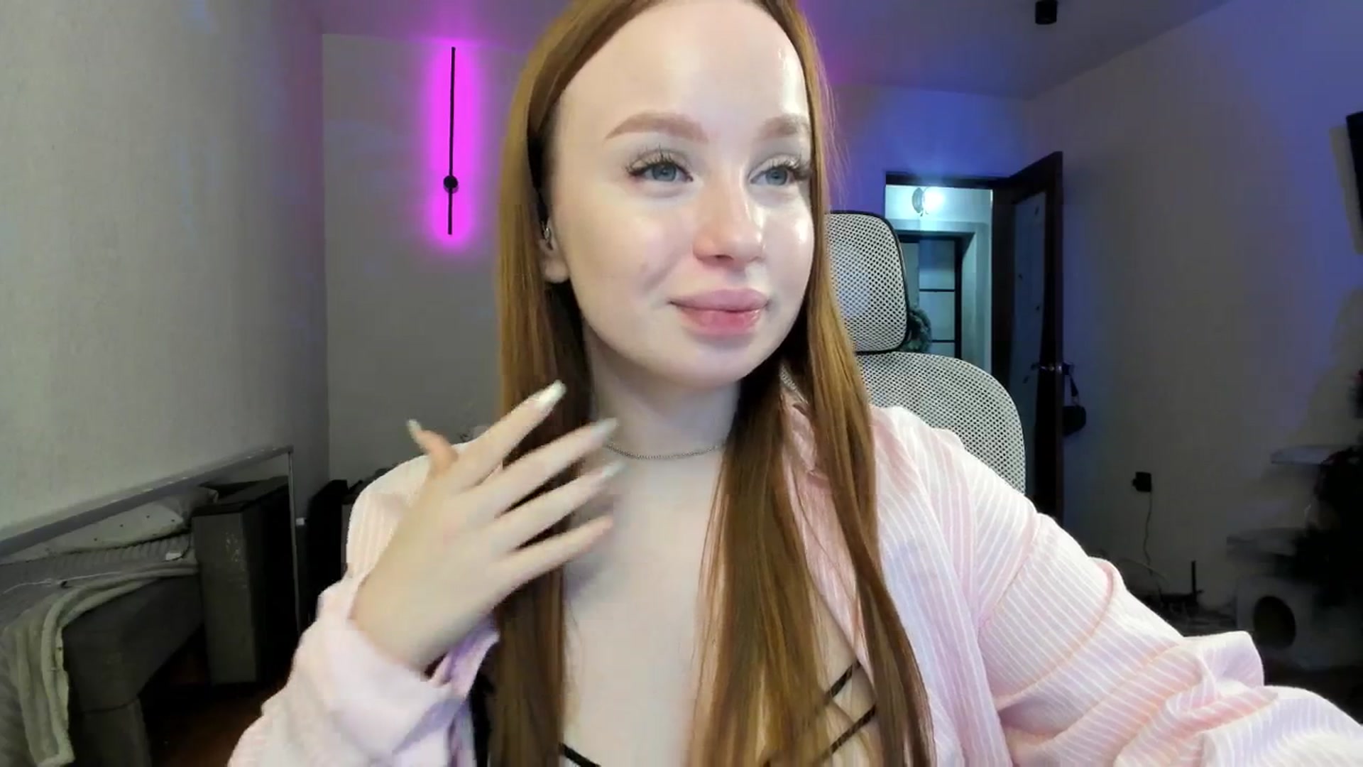 Gallery image thumbnail from Bunny_luvv_'s myfreecams stream on, 01/21/2026, 09:03 image 6 of 20
