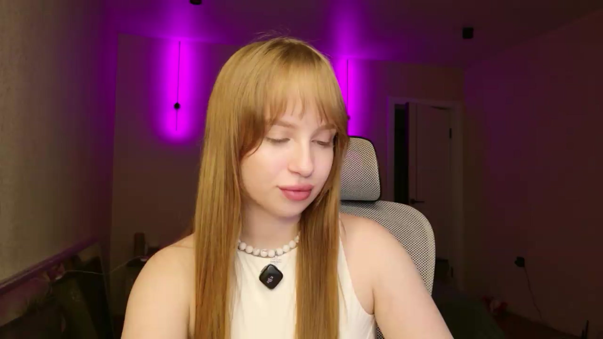 Gallery image thumbnail from Bunny_luvv_'s myfreecams stream on, 08/17/2026, 14:34 image 11 of 20