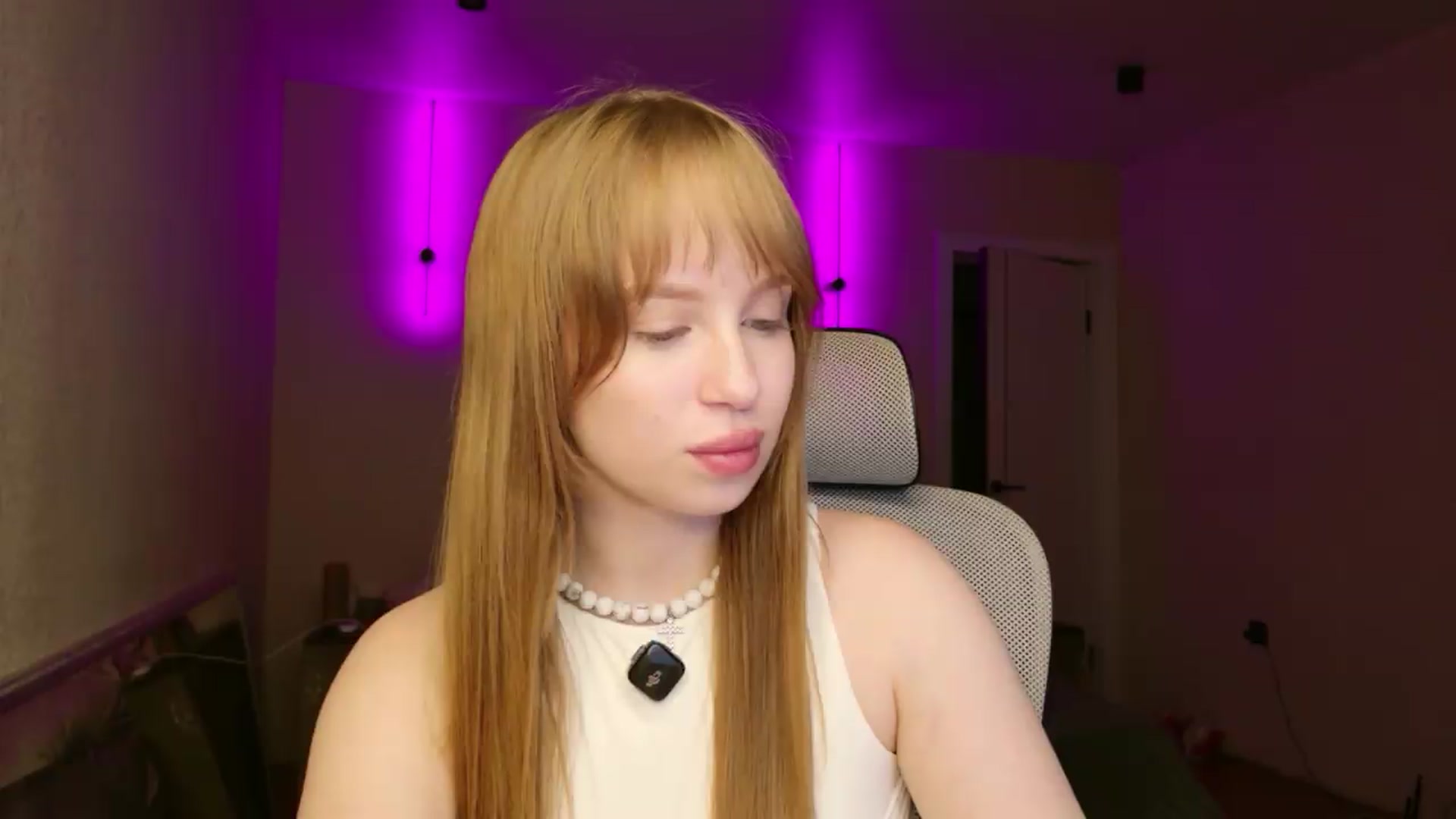 Gallery image thumbnail from Bunny_luvv_'s myfreecams stream on, 08/17/2026, 14:34 image 12 of 20