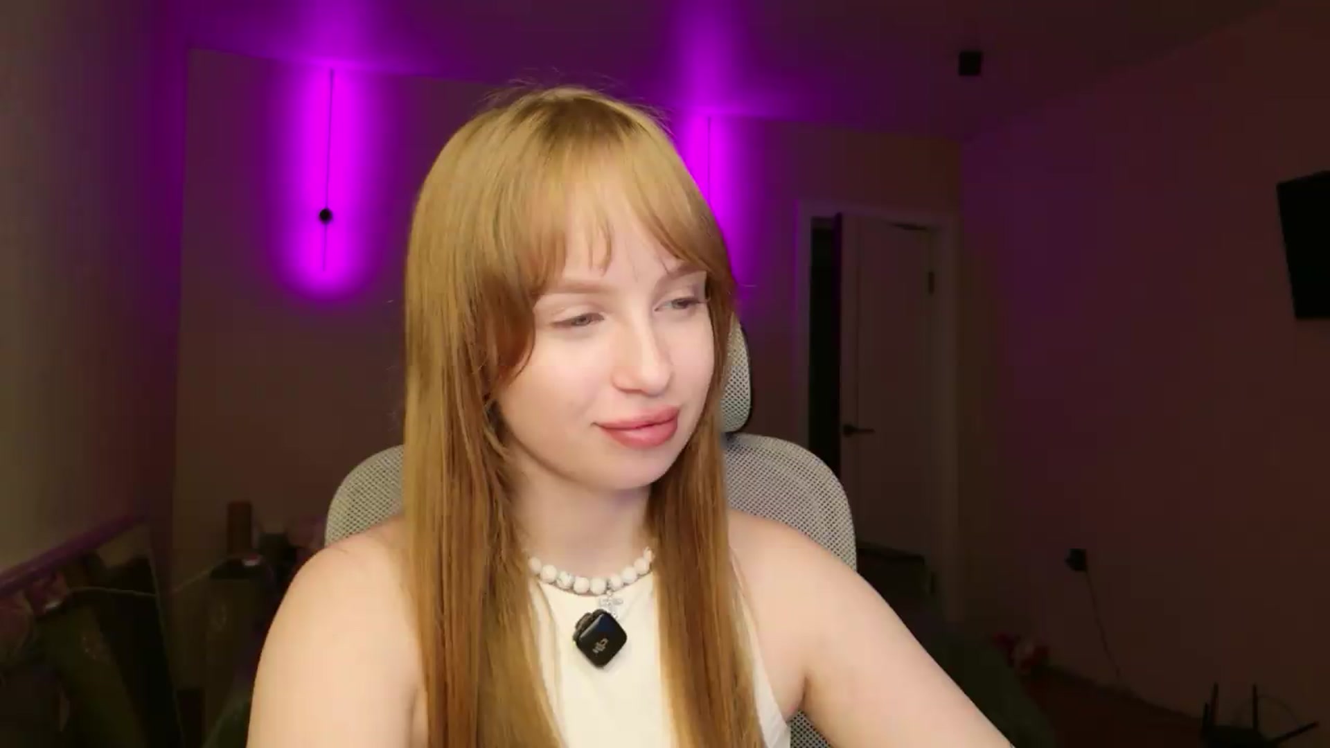 Gallery image thumbnail from Bunny_luvv_'s myfreecams stream on, 08/17/2026, 14:34 image 4 of 20