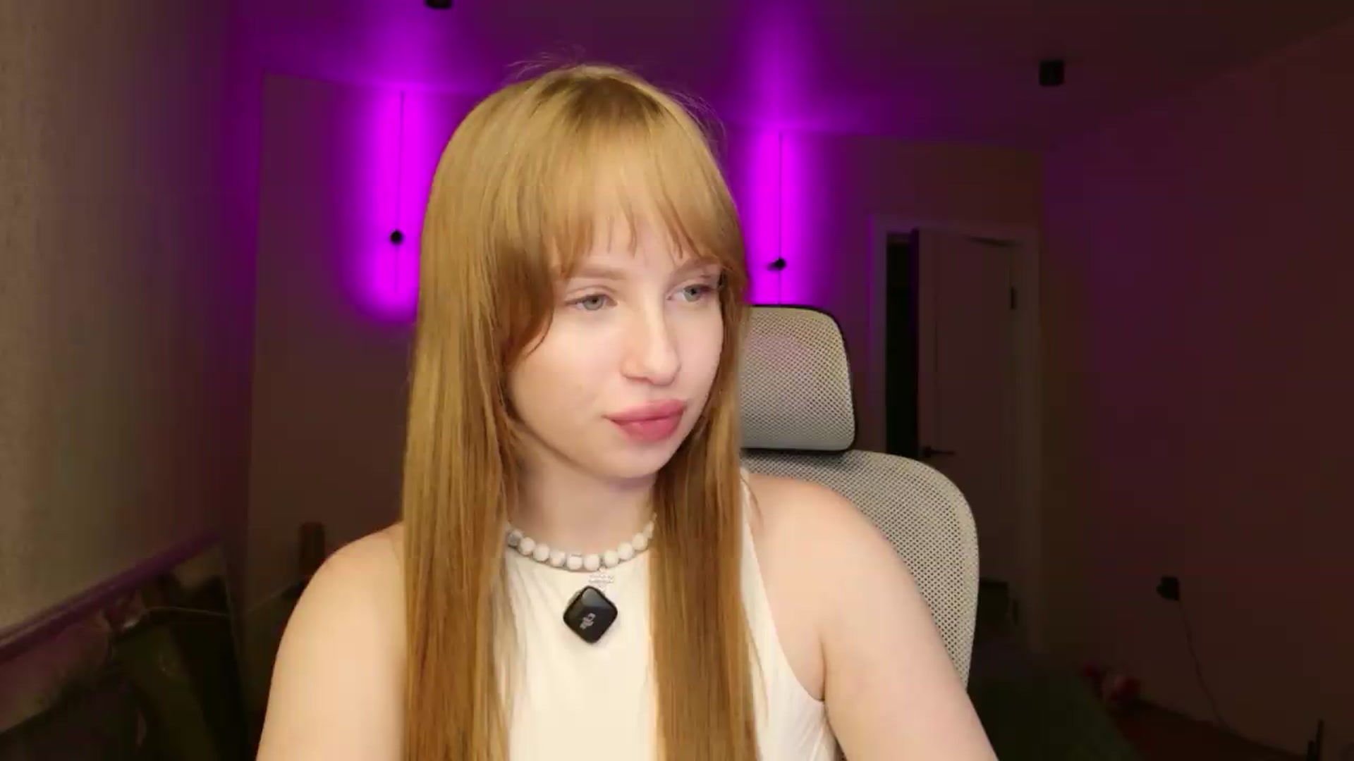 Gallery image thumbnail from Bunny_luvv_'s myfreecams stream on, 08/17/2026, 14:34 image 8 of 20