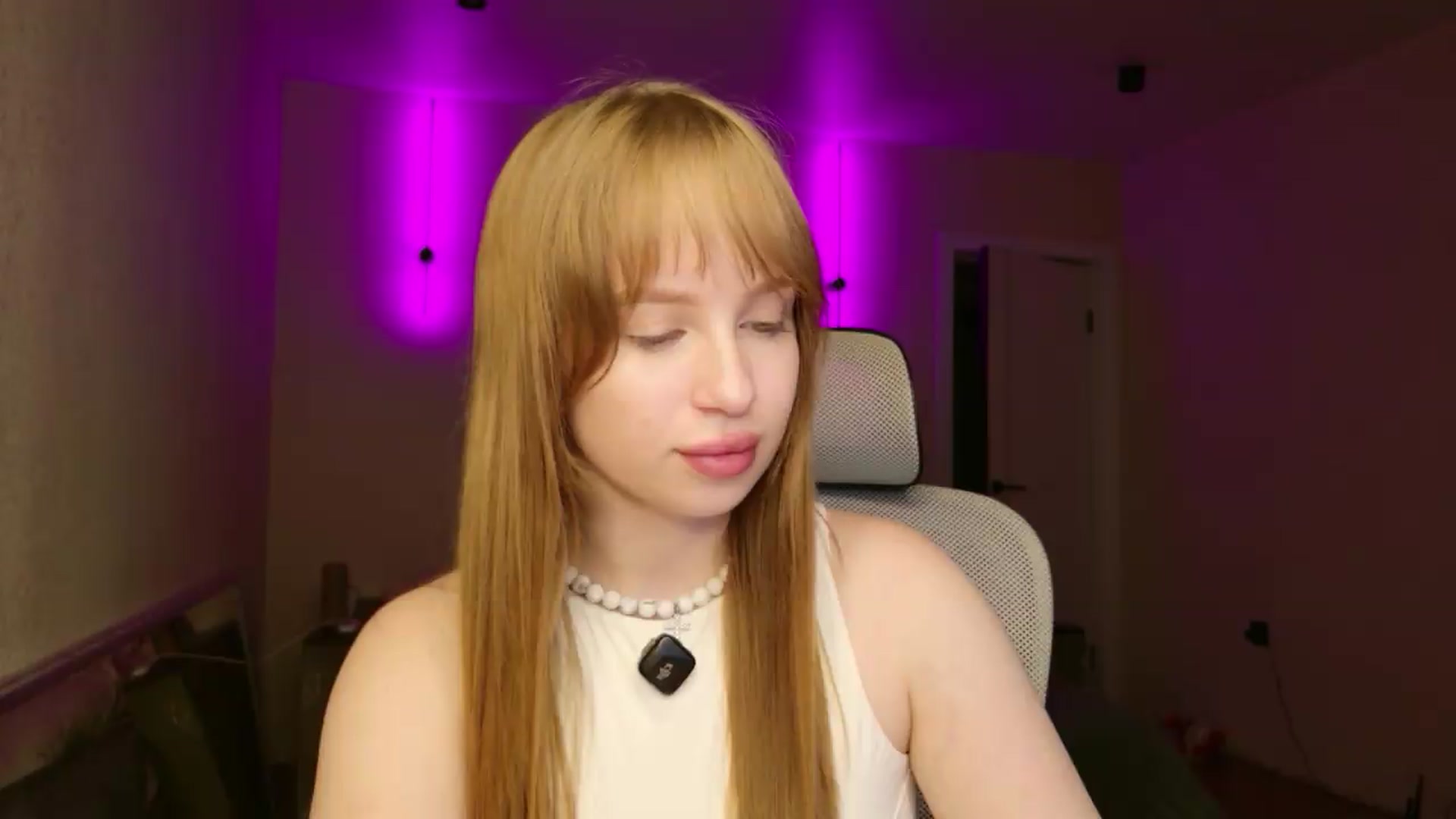 Gallery image thumbnail from Bunny_luvv_'s myfreecams stream on, 08/17/2026, 14:34 image 9 of 20