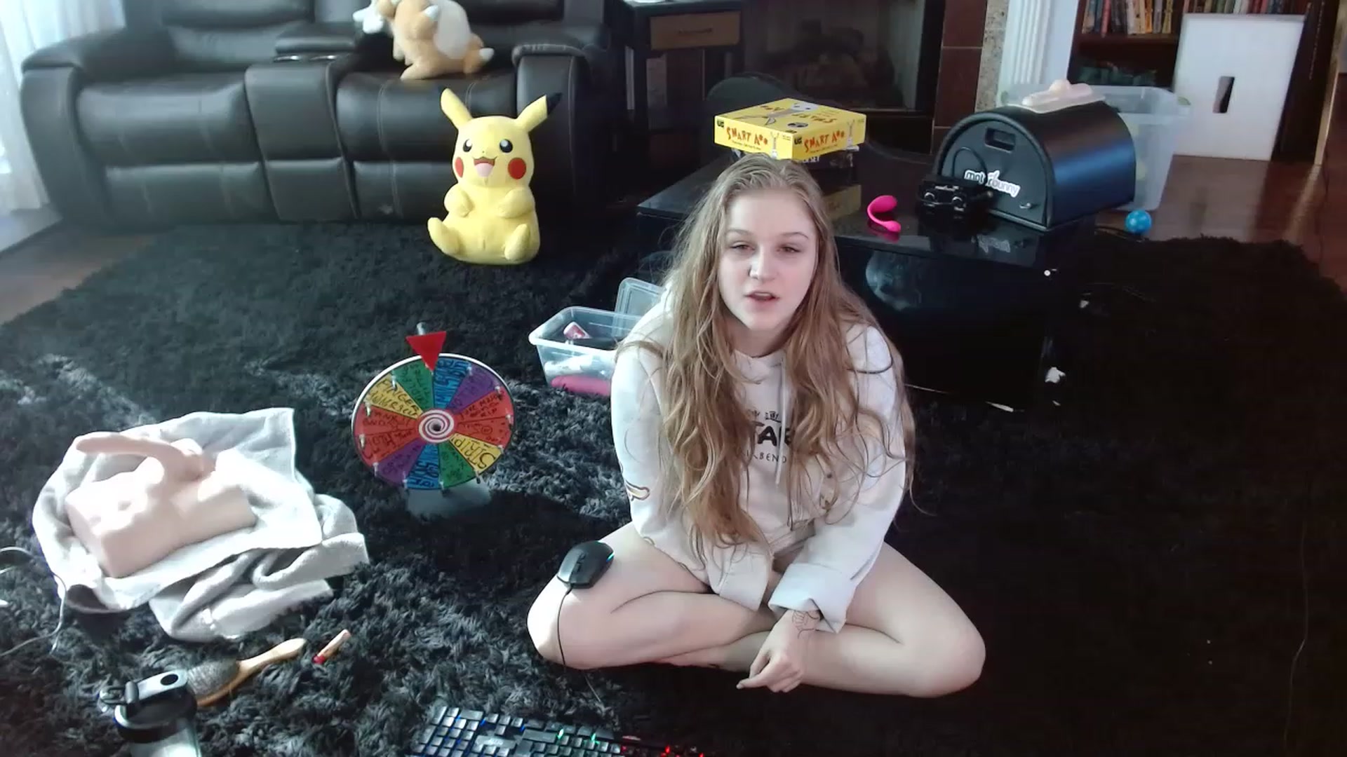 Gallery image thumbnail from Bunnydathug's myfreecams stream on, 11/26/2022, 20:15 image 4 of 20