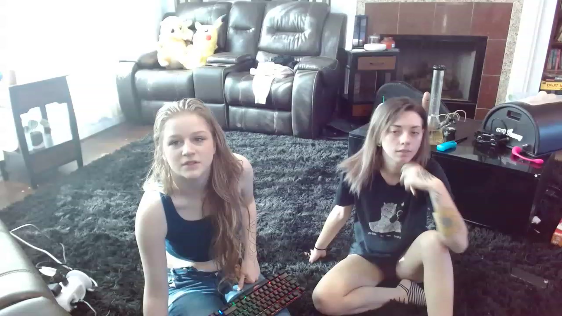 Gallery image thumbnail from Bunnydathug's myfreecams stream on, 11/28/2022, 17:40 image 2 of 20