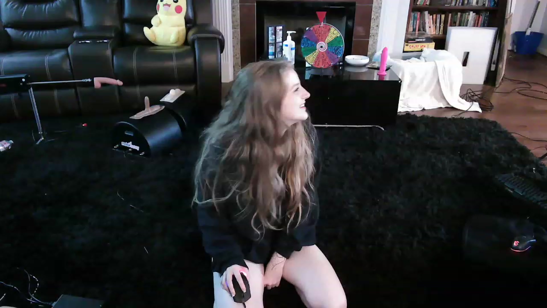 Gallery image thumbnail from Bunnydathug's myfreecams stream on, 12/03/2022, 17:13 image 14 of 20