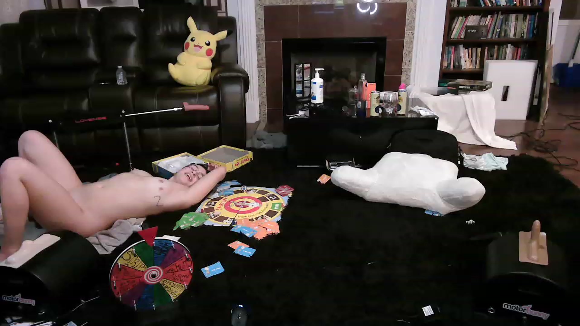Gallery image thumbnail from Bunnydathug's myfreecams stream on, 12/04/2022, 06:11 image 17 of 20