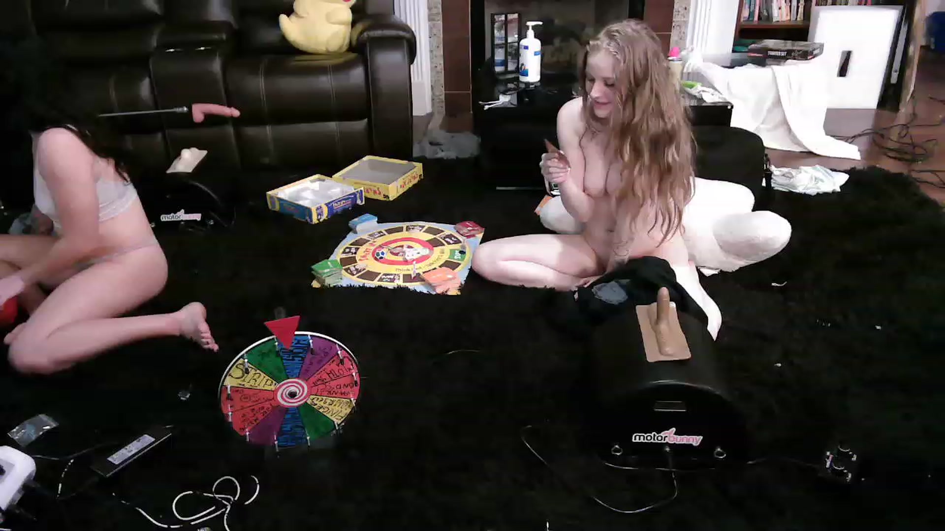 Gallery image thumbnail from Bunnydathug's myfreecams stream on, 12/04/2022, 06:11 image 1 of 20