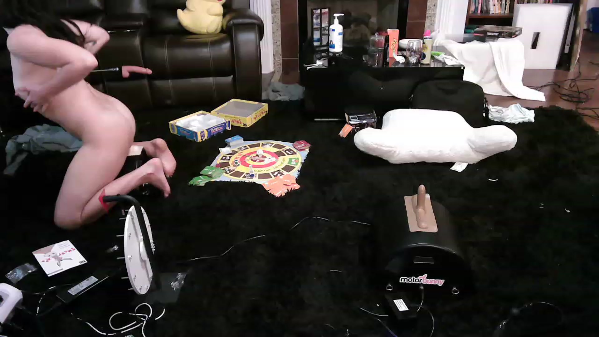 Gallery image thumbnail from Bunnydathug's myfreecams stream on, 12/04/2022, 06:11 image 5 of 20