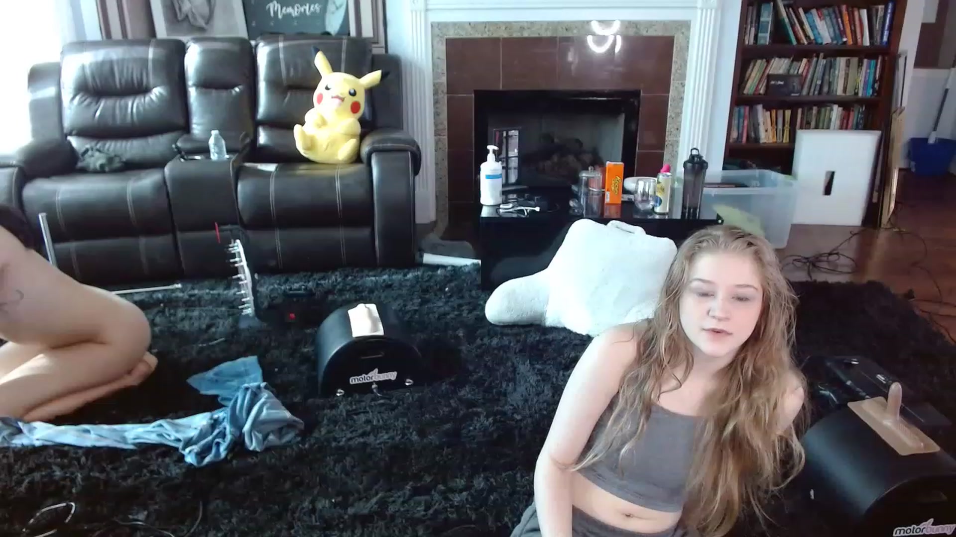 Gallery image thumbnail from Bunnydathug's myfreecams stream on, 12/05/2022, 17:00 image 20 of 20