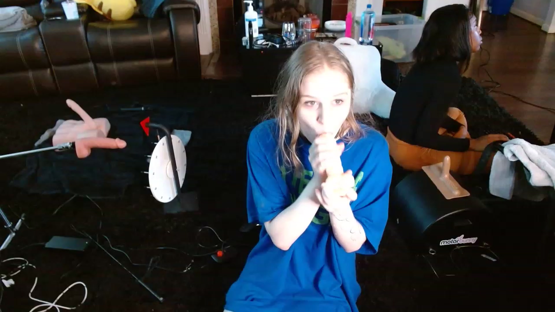 Gallery image thumbnail from Bunnydathug's myfreecams stream on, 12/06/2022, 22:21 image 20 of 20
