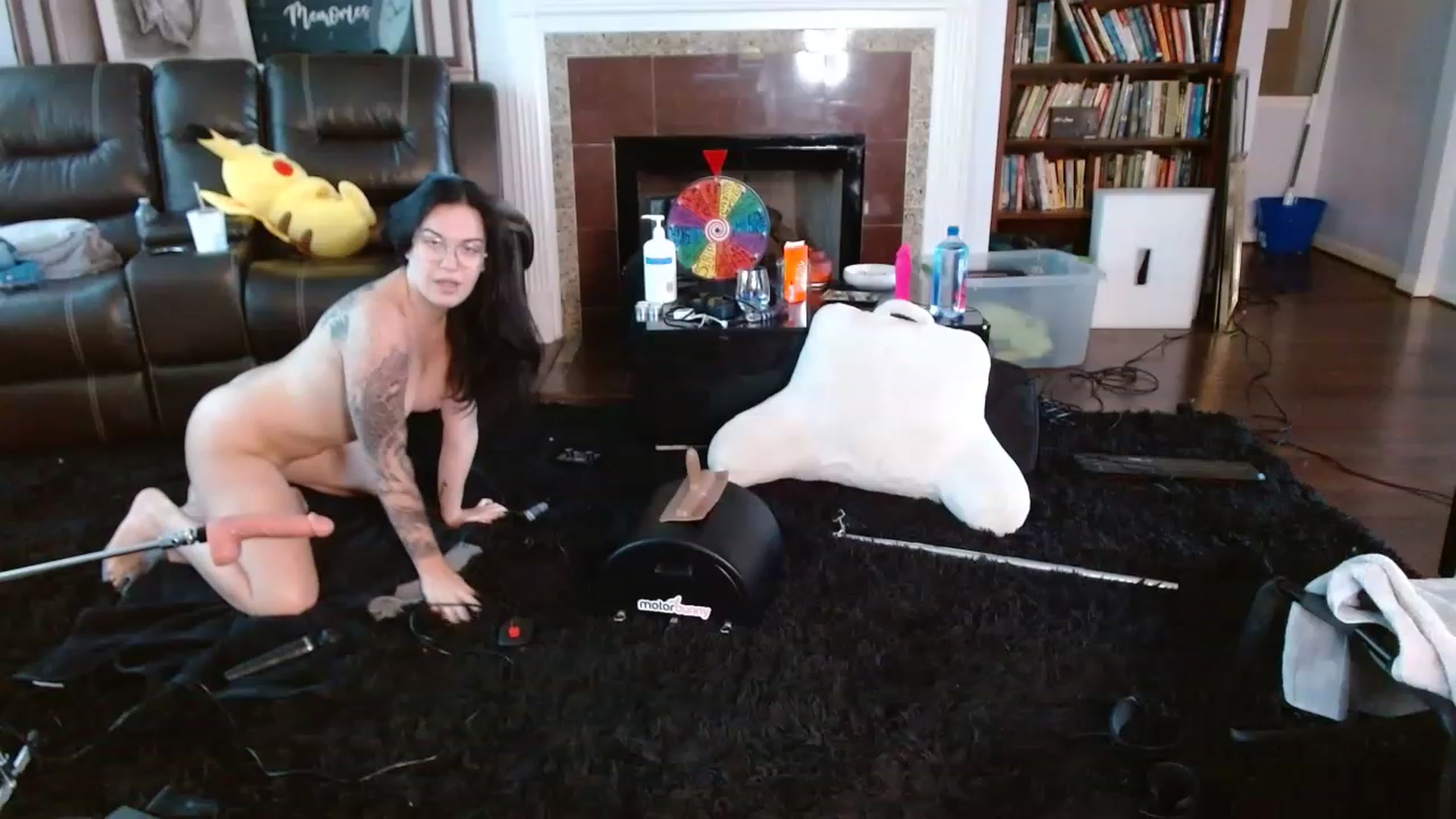 Gallery image thumbnail from Bunnydathug's myfreecams stream on, 12/06/2022, 22:21 image 8 of 20