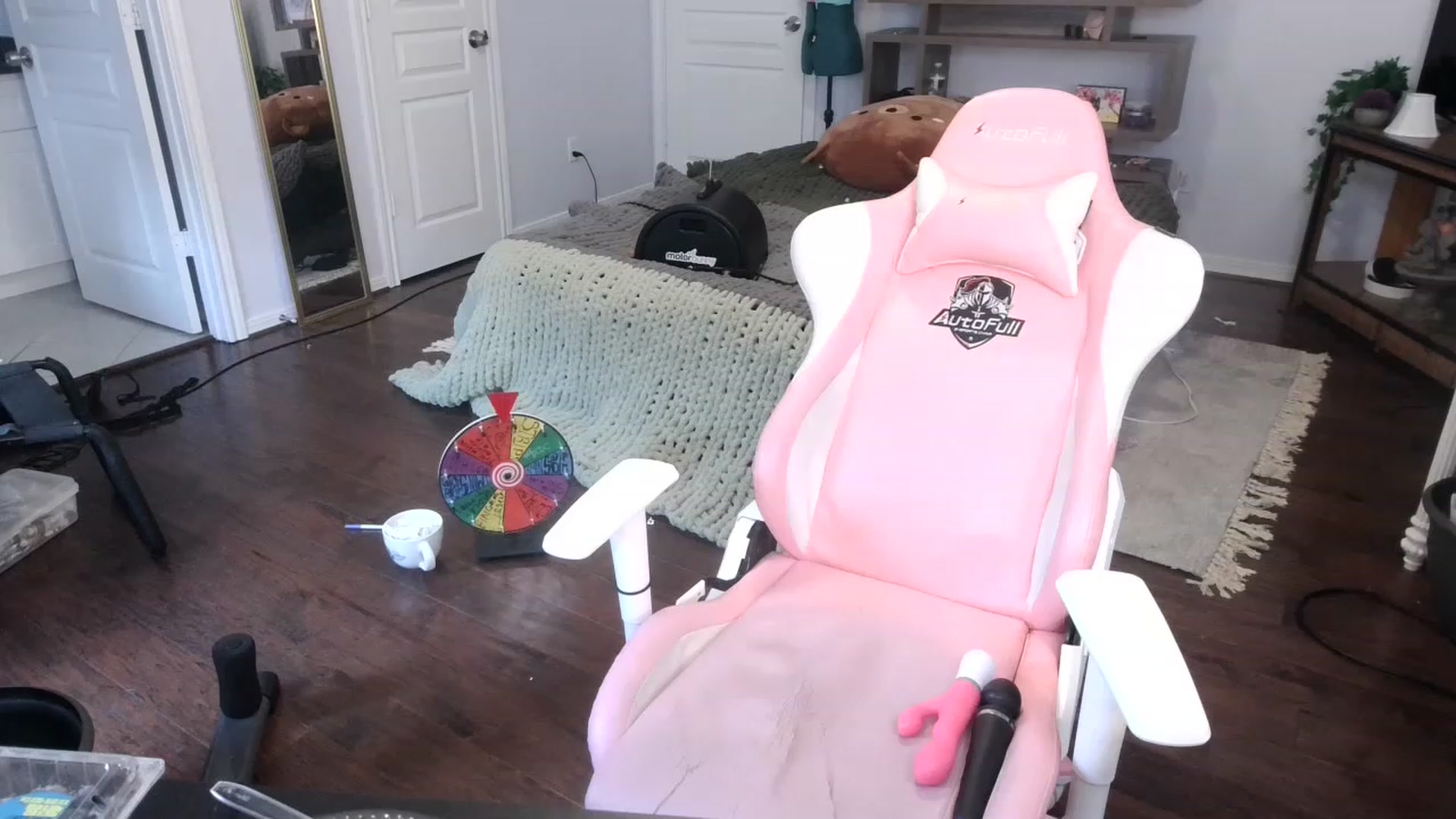 Gallery image thumbnail from Bunnydathug's myfreecams stream on, 12/16/2022, 20:19 image 17 of 20