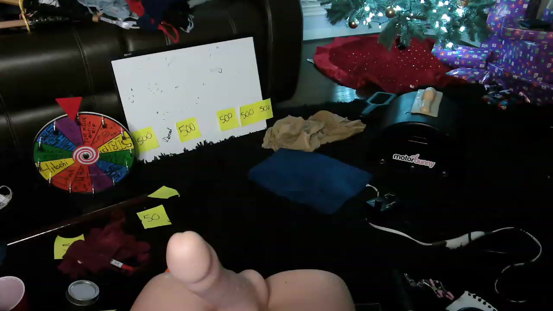 Gallery image thumbnail from Bunnydathug's myfreecams stream on, 12/26/2022, 01:24 image 14 of 20