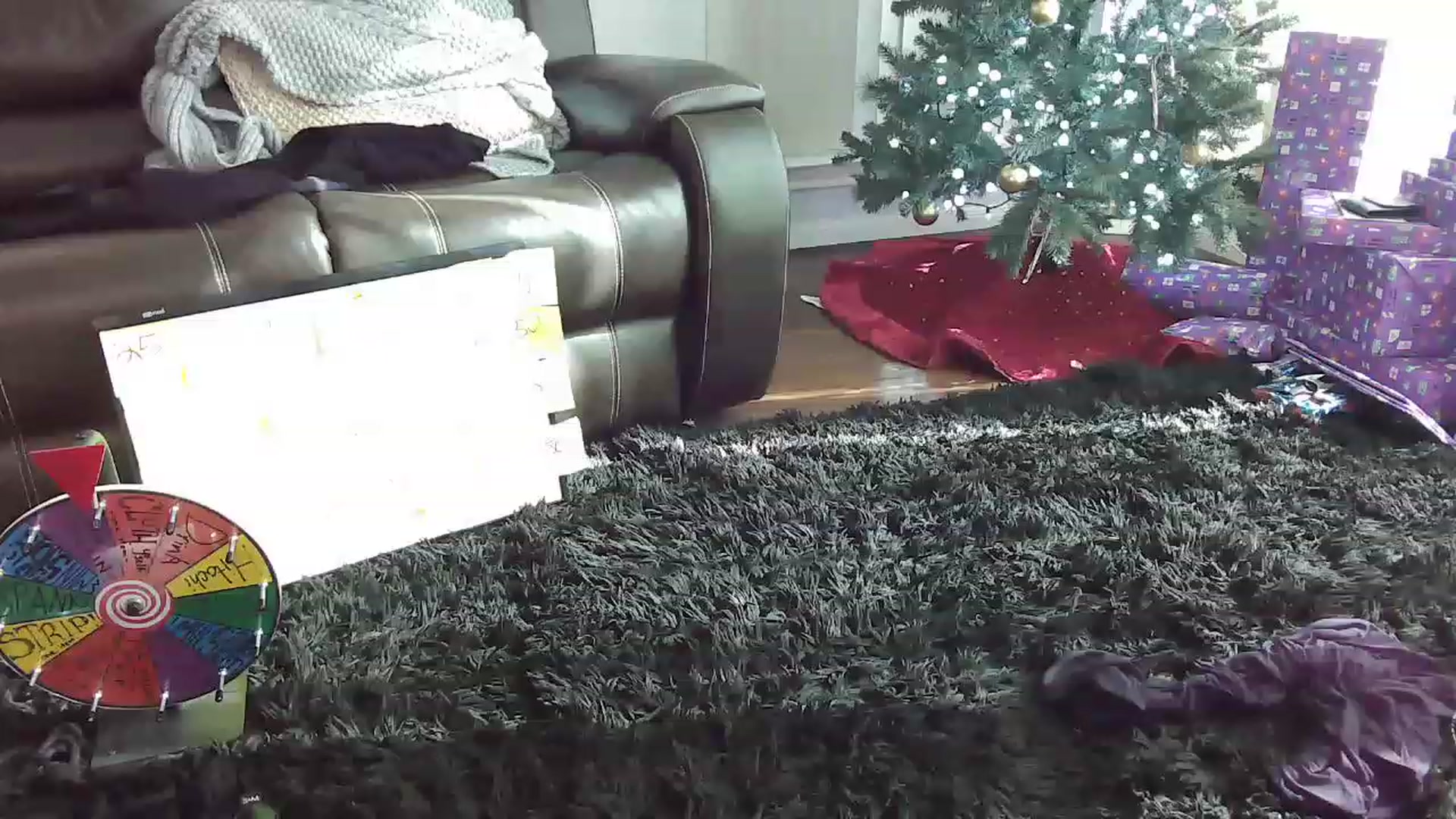 Gallery image thumbnail from Bunnydathug's myfreecams stream on, 12/27/2022, 19:36 image 12 of 20