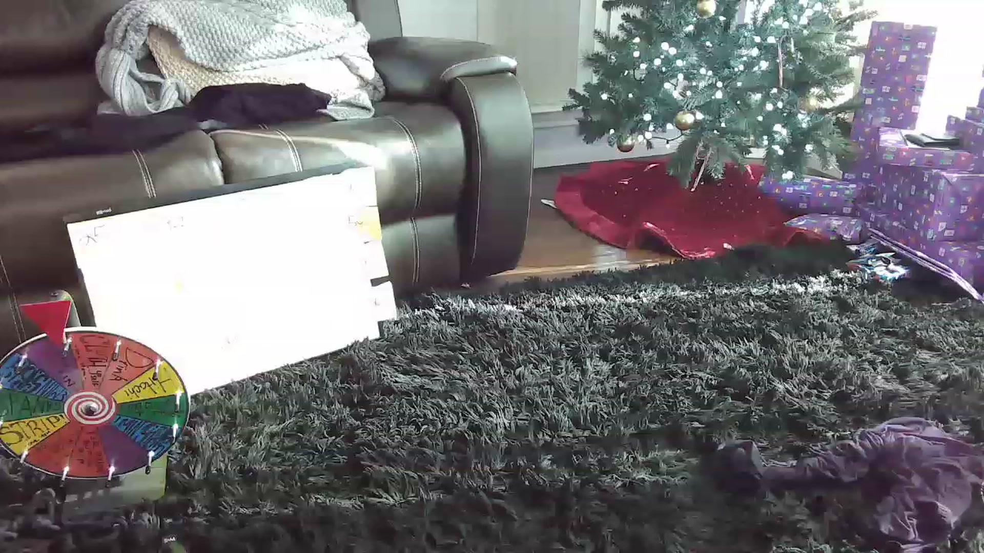 Gallery image thumbnail from Bunnydathug's myfreecams stream on, 12/27/2022, 19:36 image 11 of 20