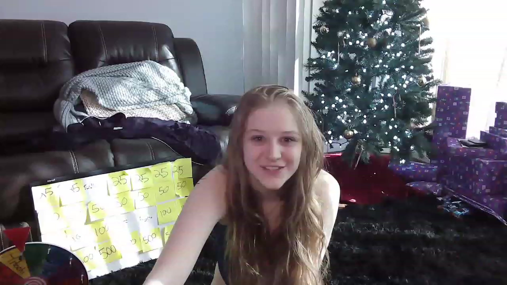 Gallery image thumbnail from Bunnydathug's myfreecams stream on, 12/27/2022, 20:26 image 14 of 20